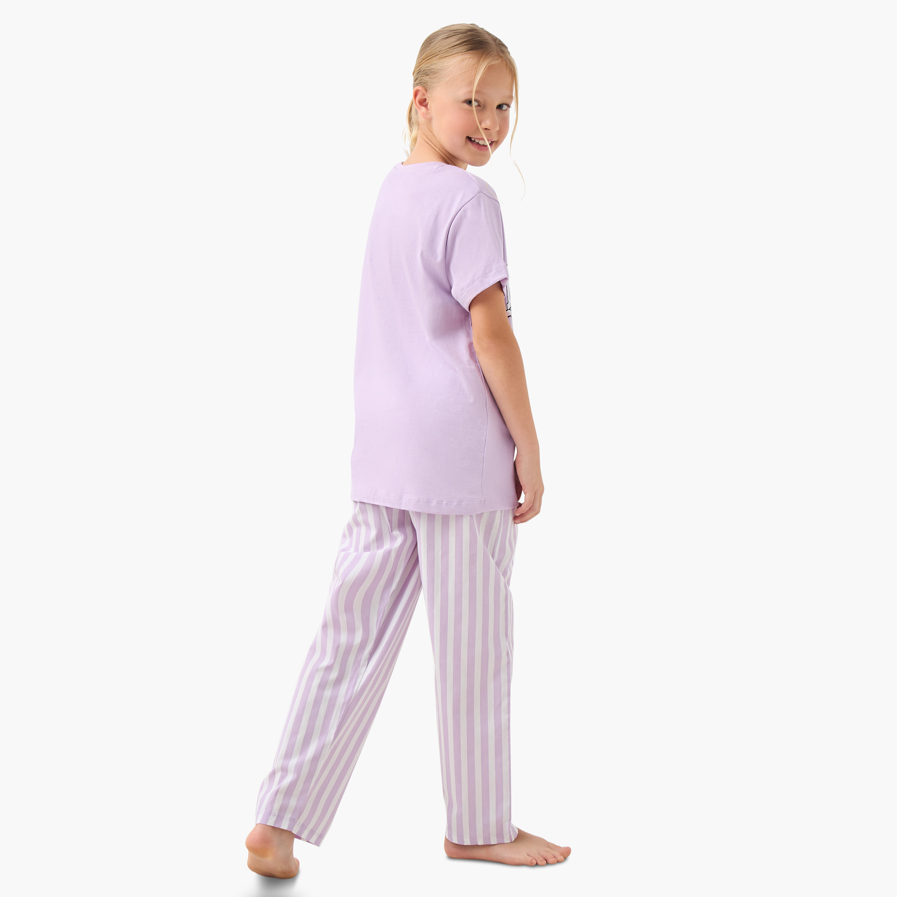 طقم بنطلون بيجاما وتيشيرت بطبعات من ديزني-girls-clothing-nightwear-image-4