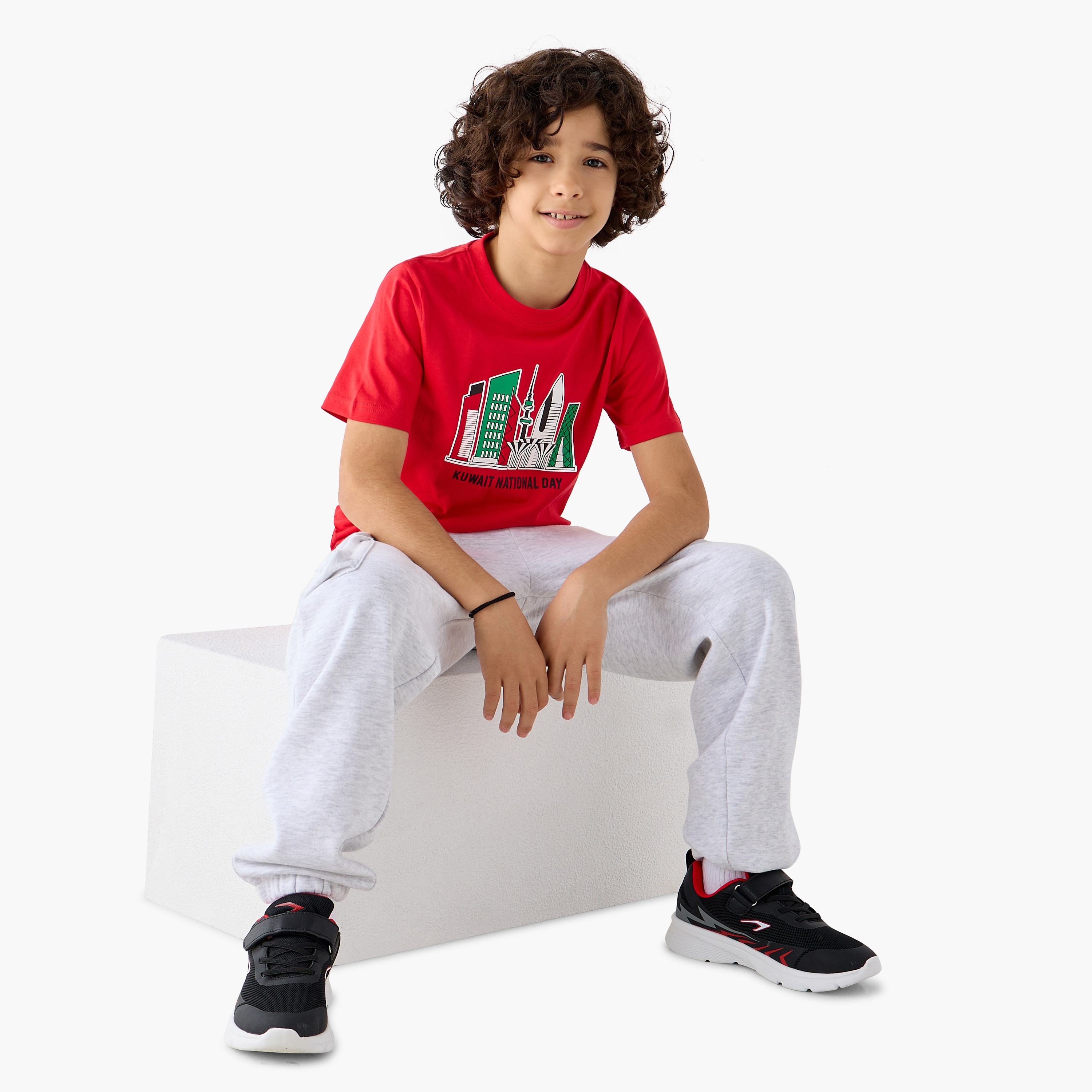 Juniors Kuwait National Day Print Crew Neck T-shirt with Short Sleeves-boys-clothing-tshirtsandpolos-image-2