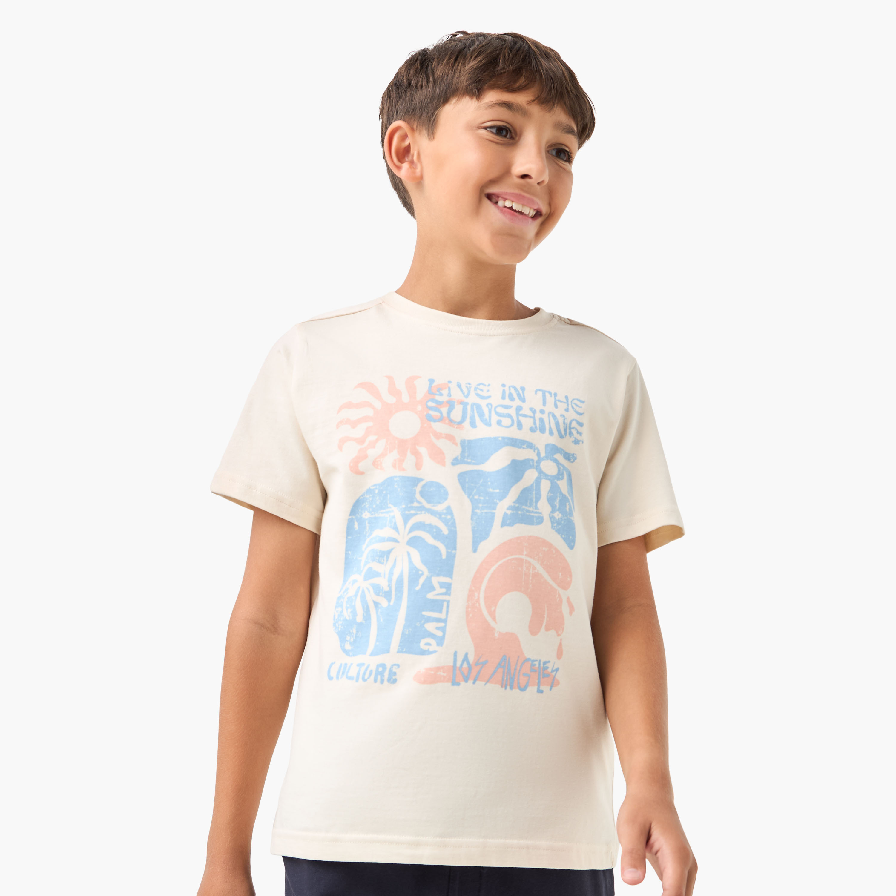 تيشيرت بياقة ضيقة وأكمام قصيرة وطبعات من جونيورز-boys-clothing-tshirtsandpolos-image-1