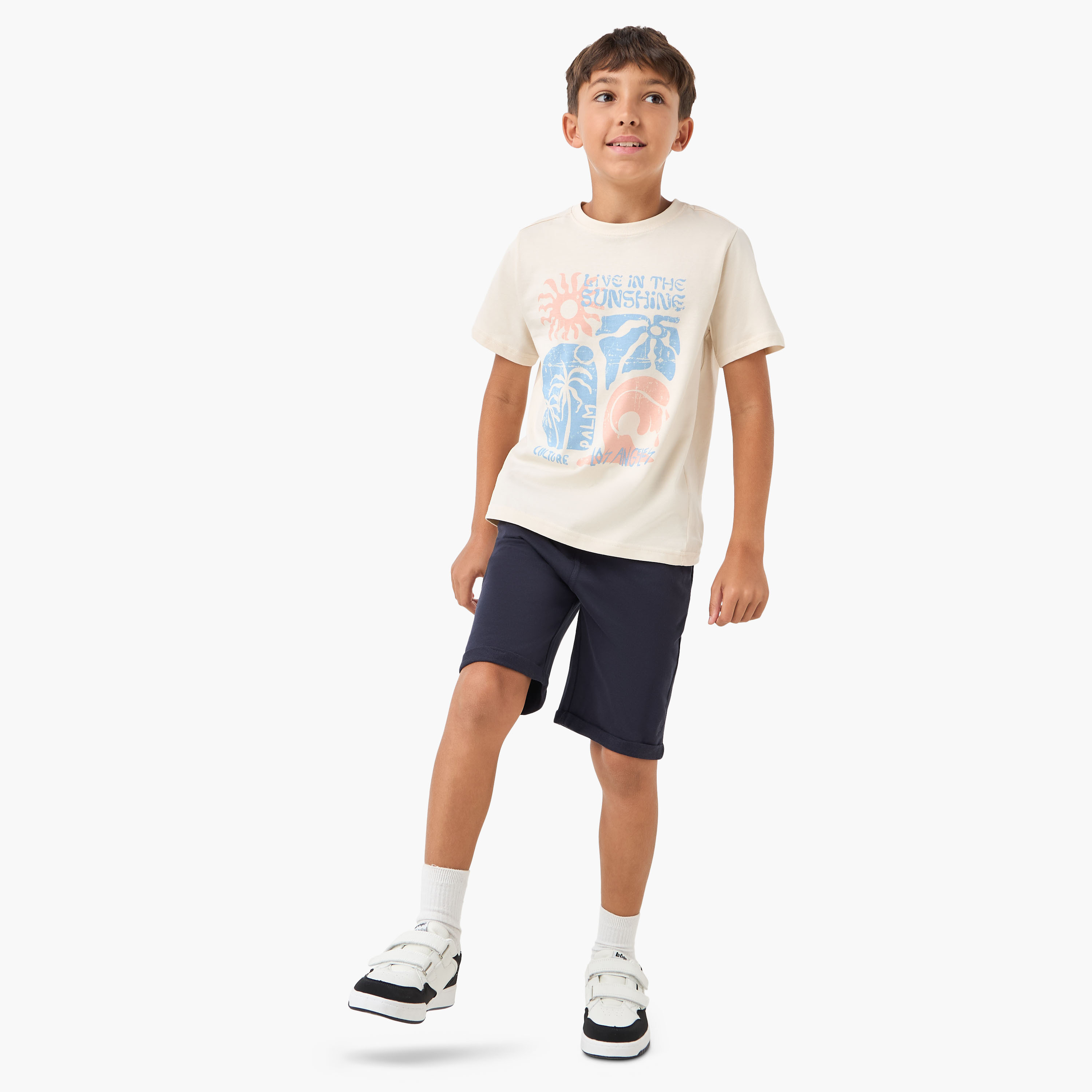 تيشيرت بياقة ضيقة وأكمام قصيرة وطبعات من جونيورز-boys-clothing-tshirtsandpolos-image-2