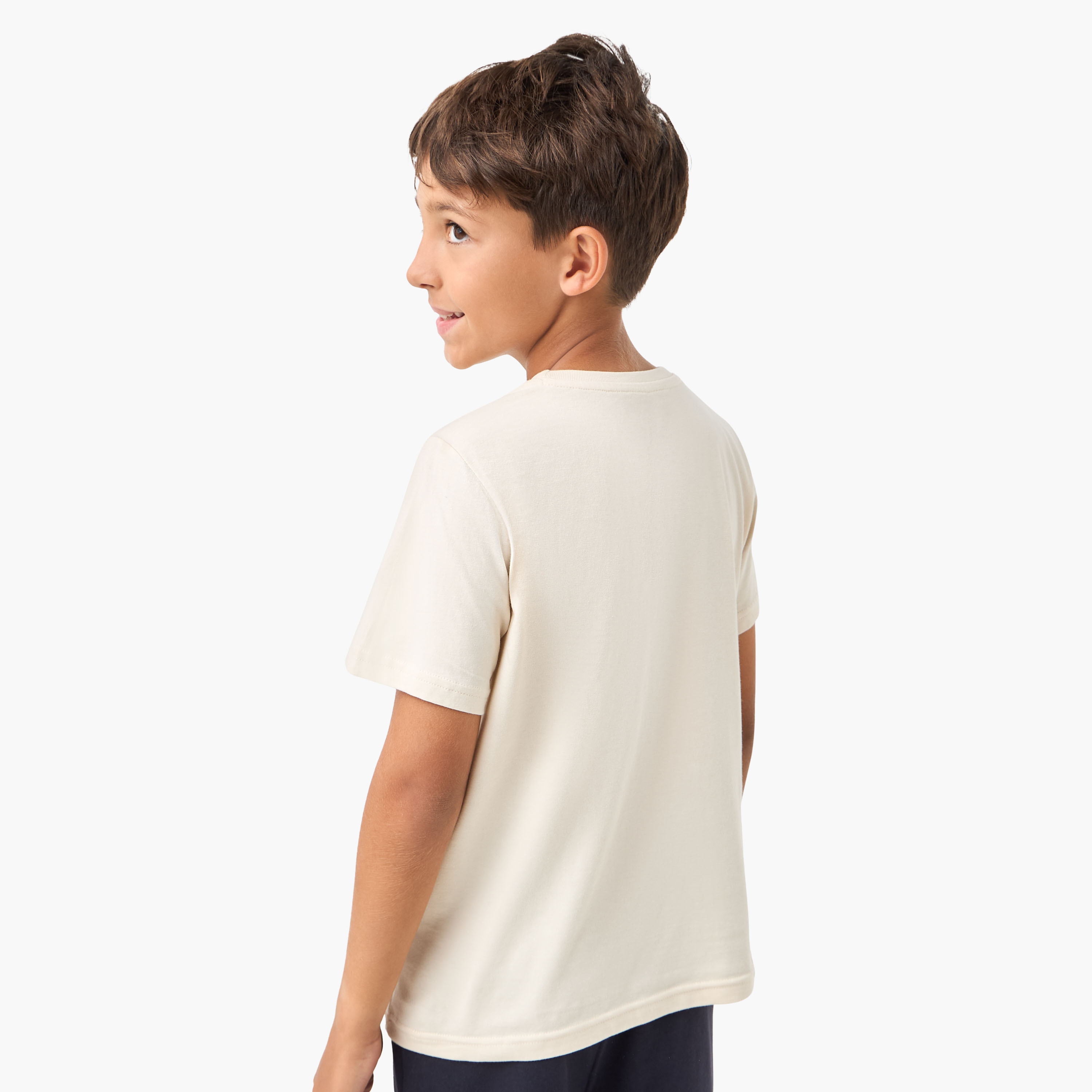 تيشيرت بياقة ضيقة وأكمام قصيرة وطبعات من جونيورز-boys-clothing-tshirtsandpolos-image-3
