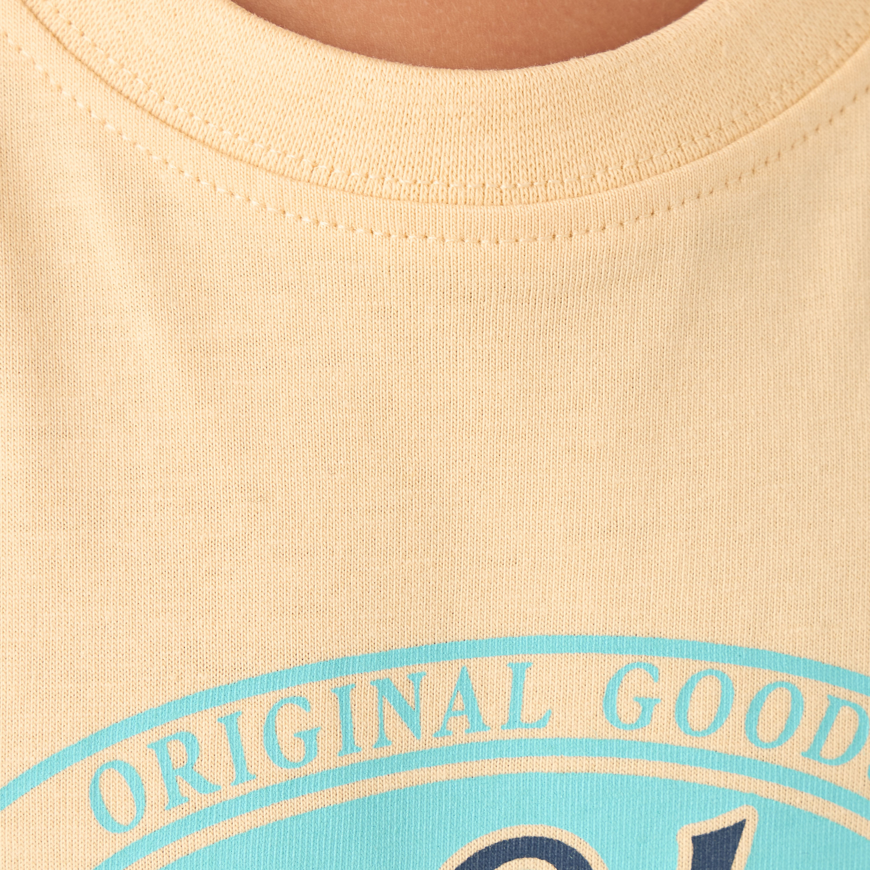 تيشيرت بياقة ضيقة وأكمام قصيرة وطبعات جرافيك من جونيورز-boys-clothing-tshirtsandpolos-image-5