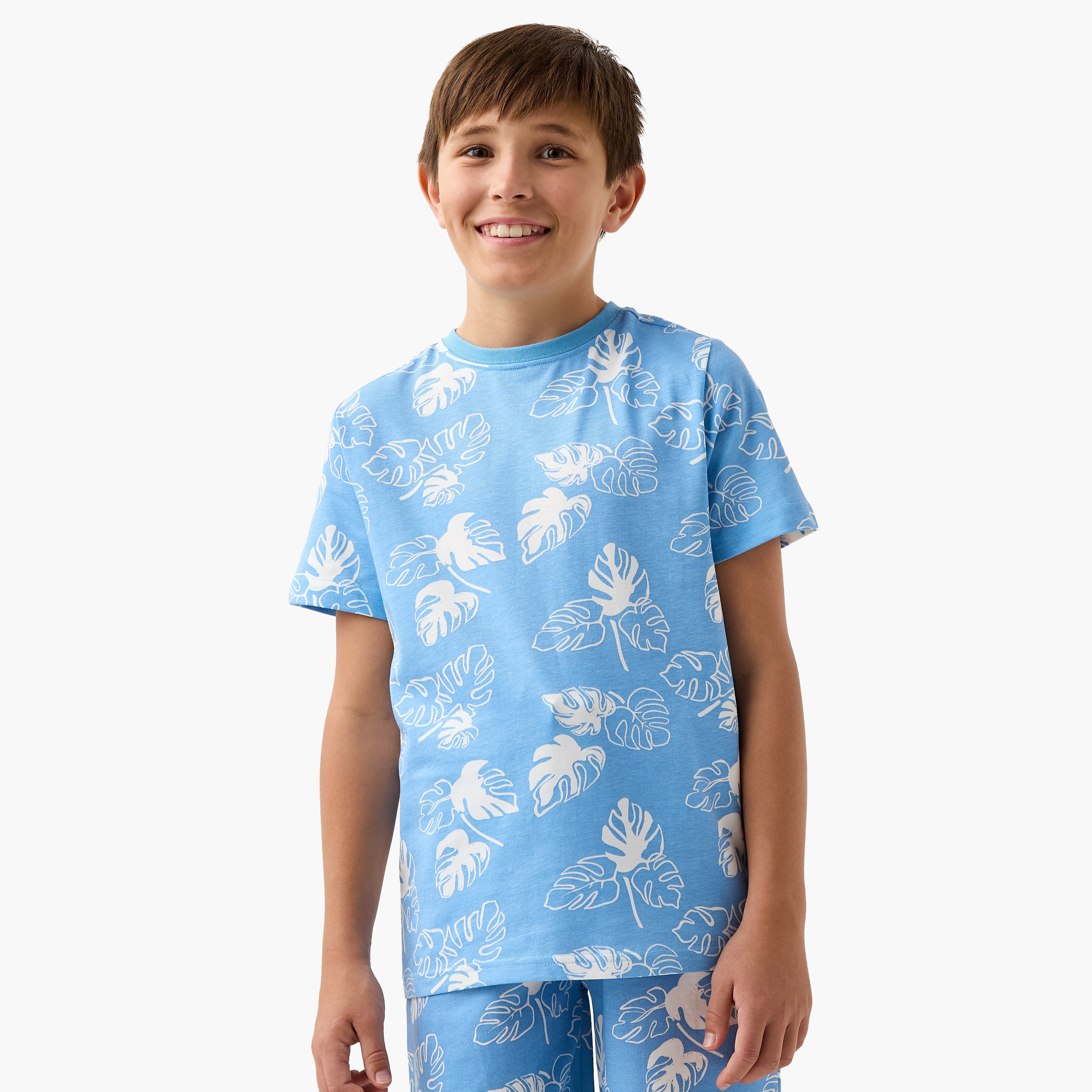 تيشيرت بطبعات أوراق وأكمام قصيرة من جونيورز-boys-clothing-tshirtsandpolos-image-1