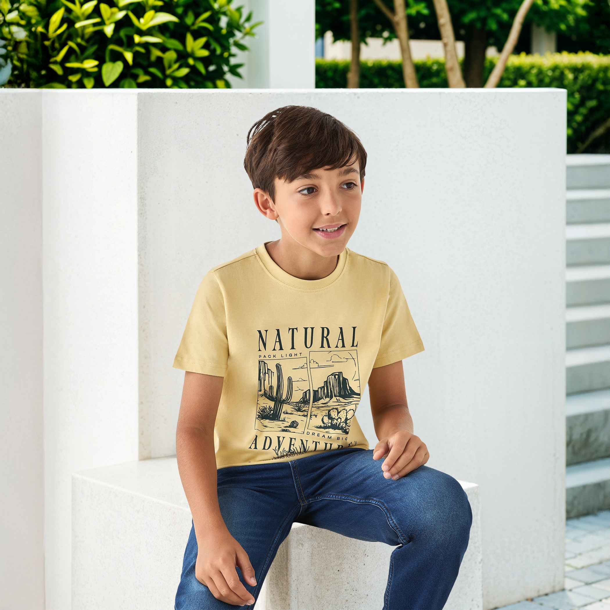 Juniors Typographic Print T-shirt with Crew Neck and Short Sleeves-boys-clothing-tshirtsandpolos-image-1