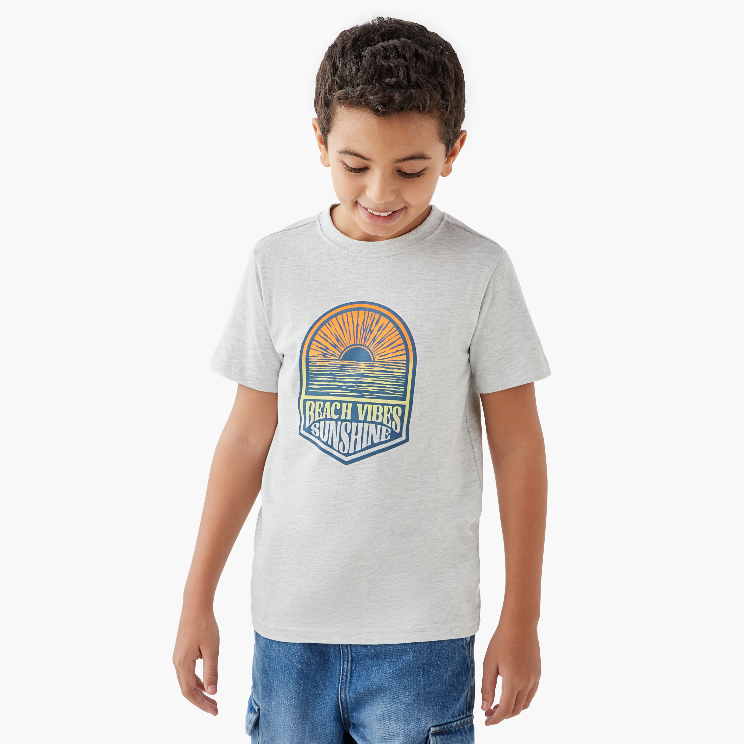 تيشيرت بطبعات جرافيك وأكمام قصيرة من جونيورز-boys-clothing-tshirtsandpolos-image-1