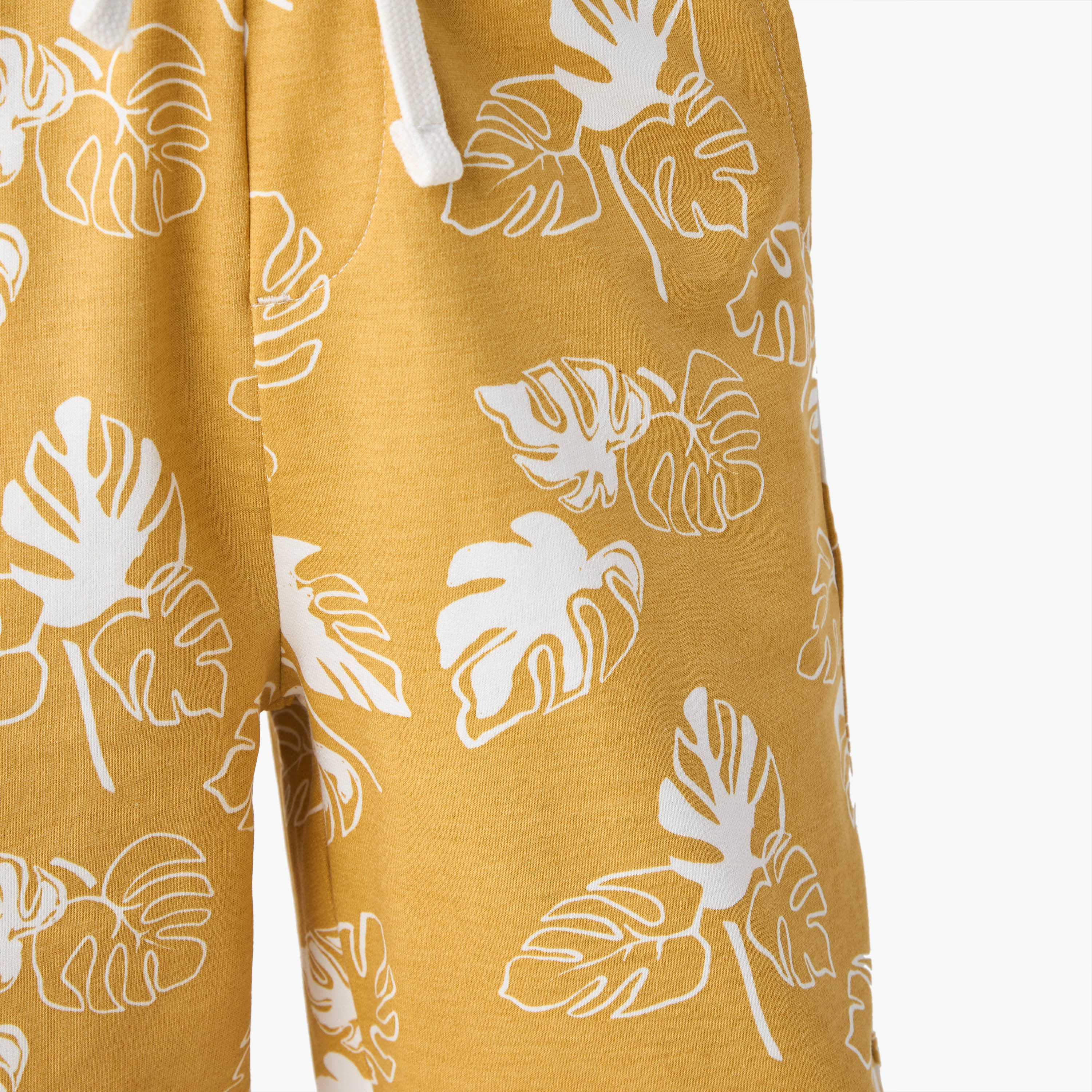 Juniors Leaf Print Shorts with Drawstring Closure and Pockets-boys-clothing-bottoms-shorts-image-4
