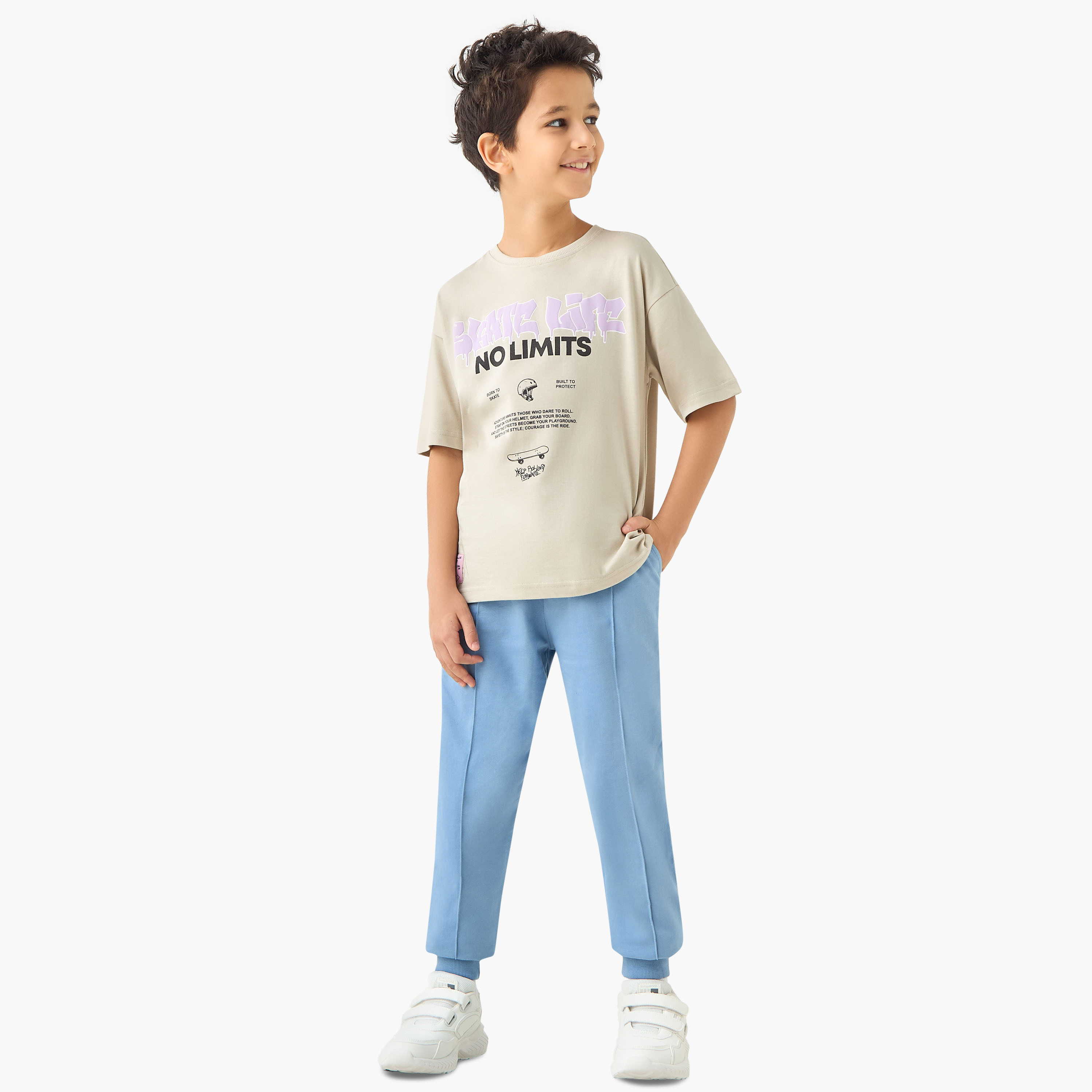 بنطلون رياضي سادة برباط إغلاق وجيوب من جونيورز-boys-clothing-bottoms-joggersandtrackpants-image-2