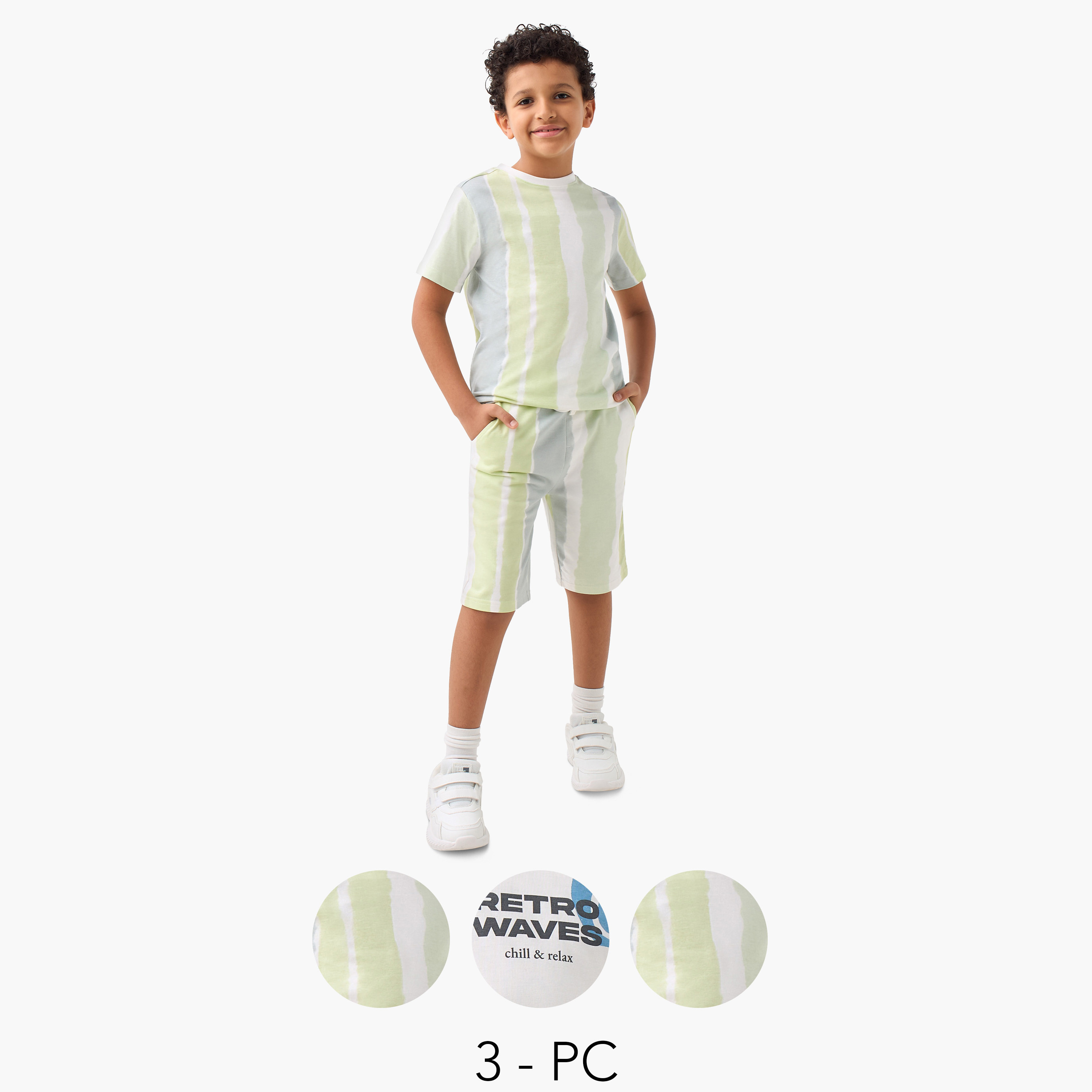 طقم شورت وتيشيرت بياقة ضيقة وطبعات 3 قطع من جونيورز-boys-clothing-setsandcoords-image-1