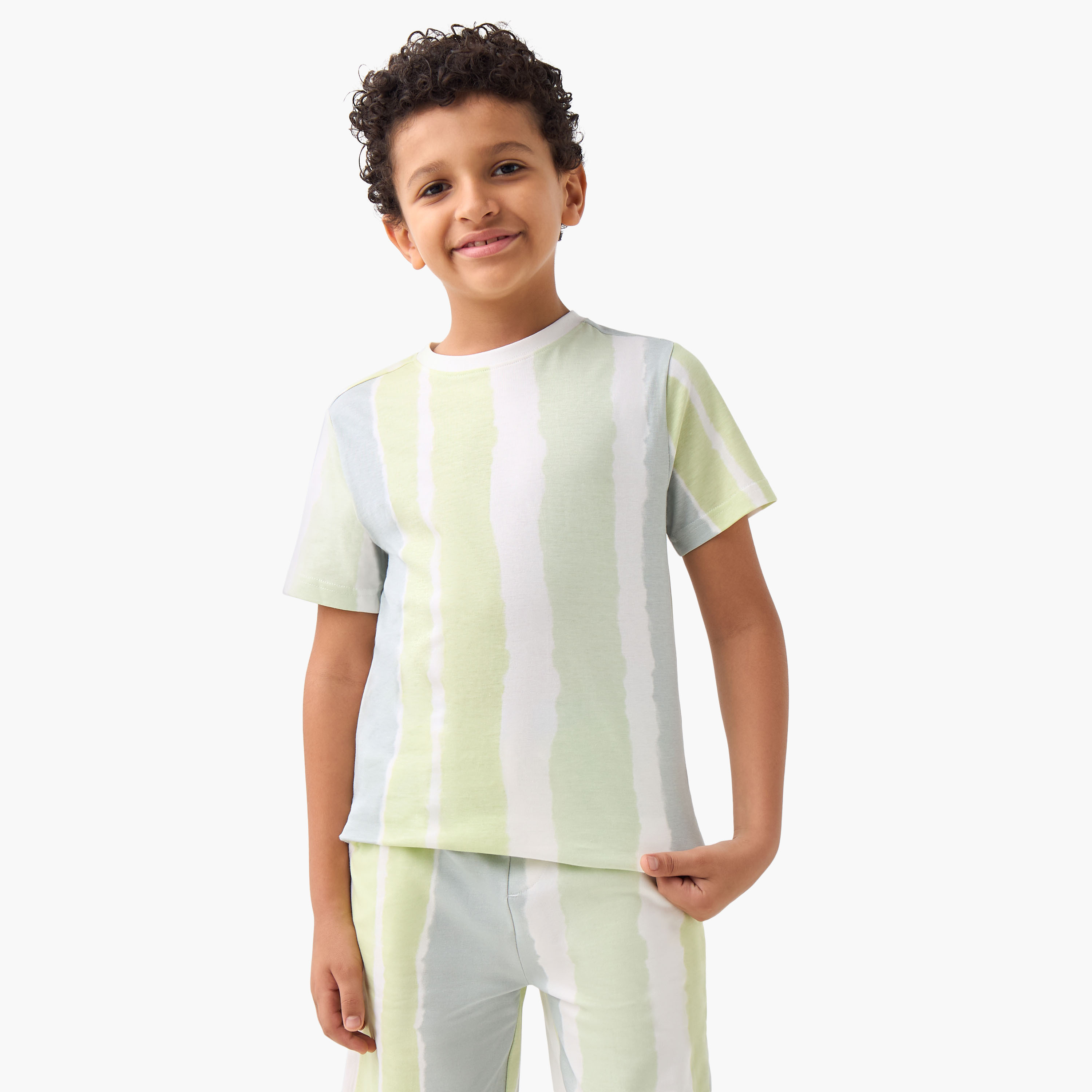 طقم شورت وتيشيرت بياقة ضيقة وطبعات 3 قطع من جونيورز-boys-clothing-setsandcoords-image-2