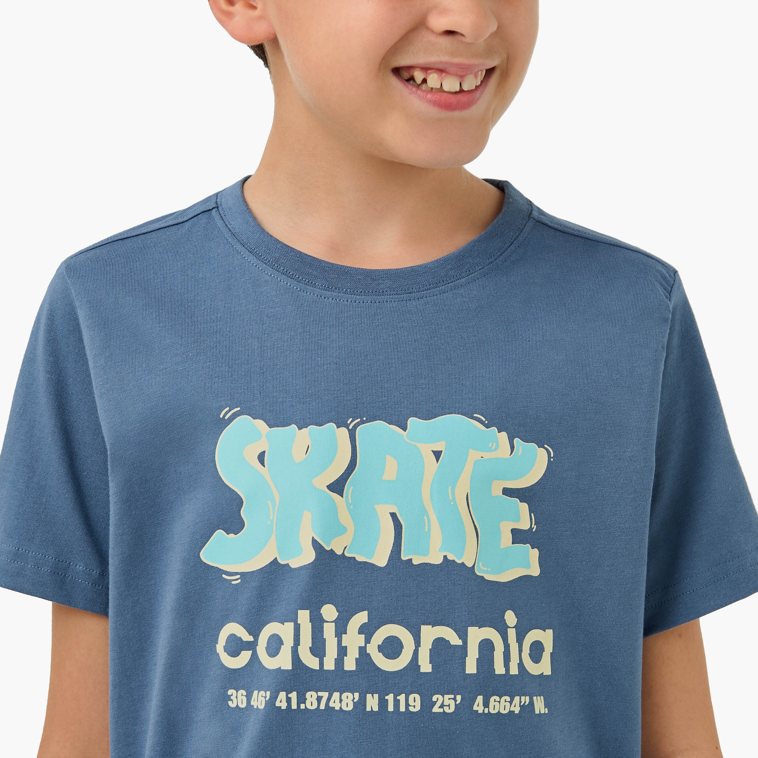 طقم شورت وتيشيرت 3 قطع بطبعات من جونيورز-boys-clothing-setsandcoords-image-6