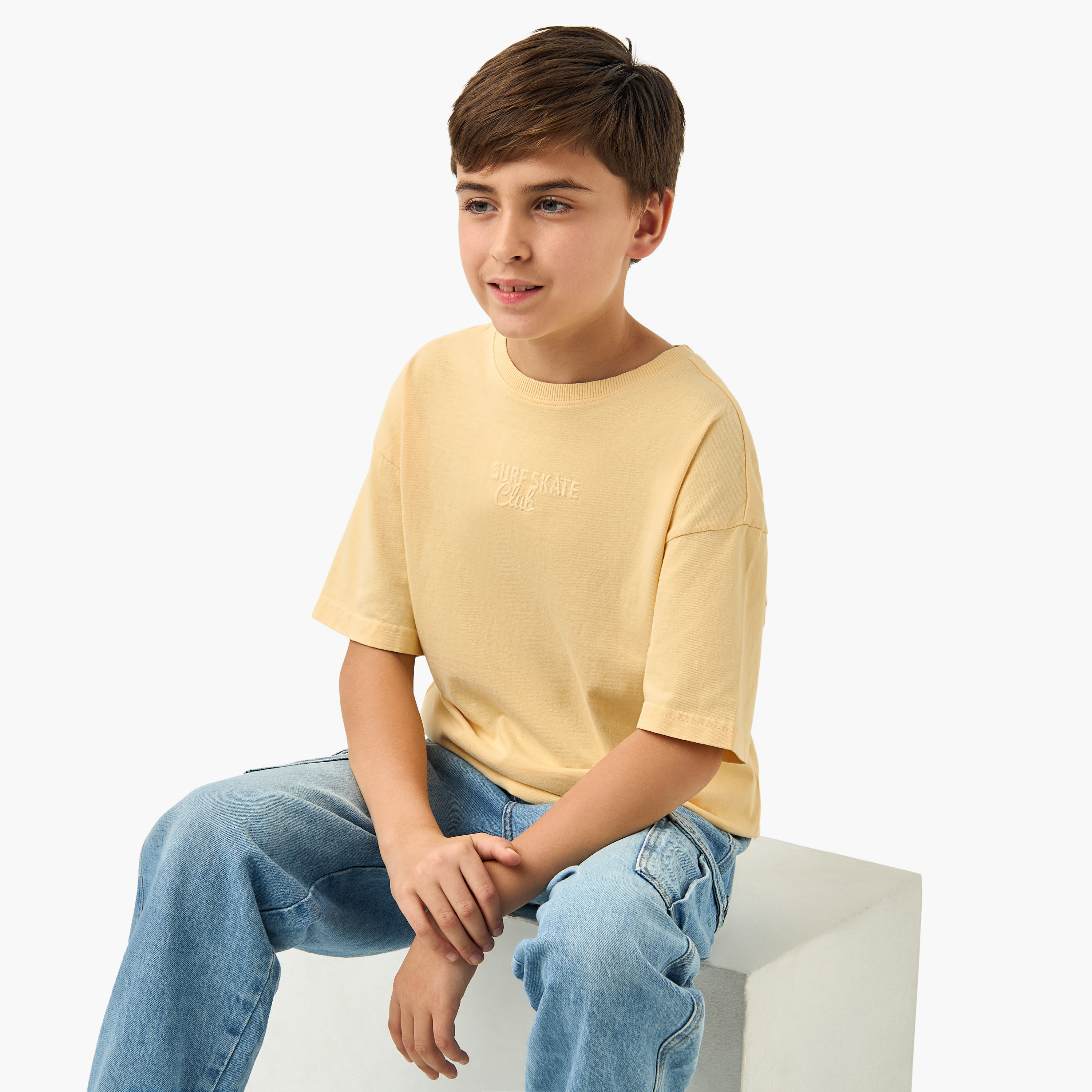 Juniors Embroidered T-shirt with Crew Neck and Short Sleeves-boys-clothing-tshirtsandpolos-image-1