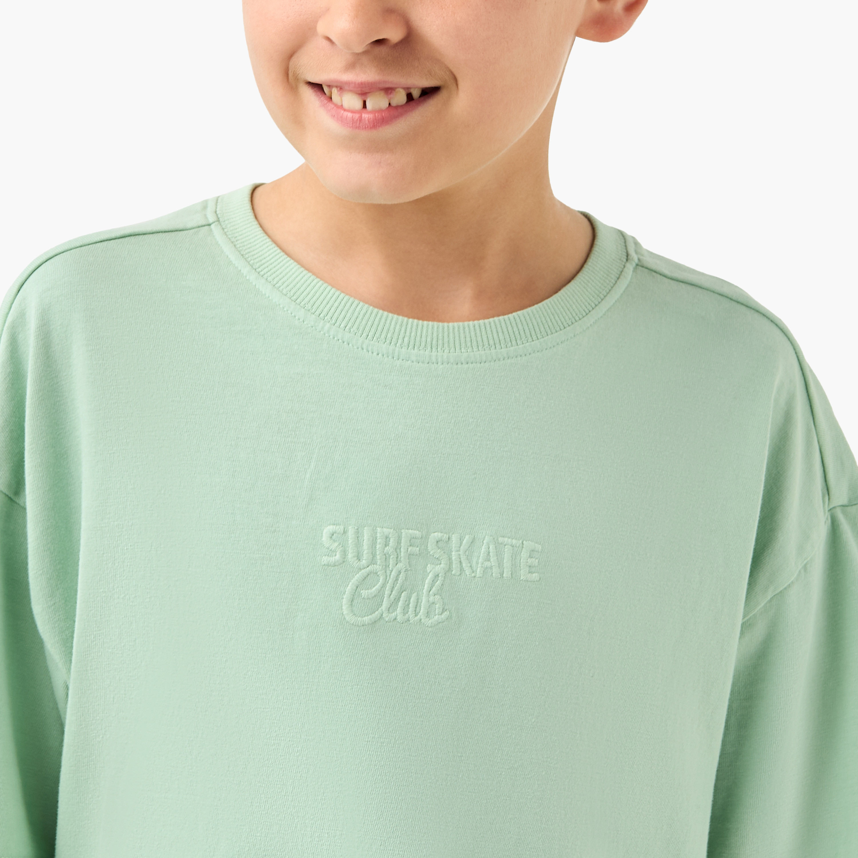Juniors Embroidered T-shirt with Crew Neck and Short Sleeves-boys-clothing-tshirtsandpolos-image-4