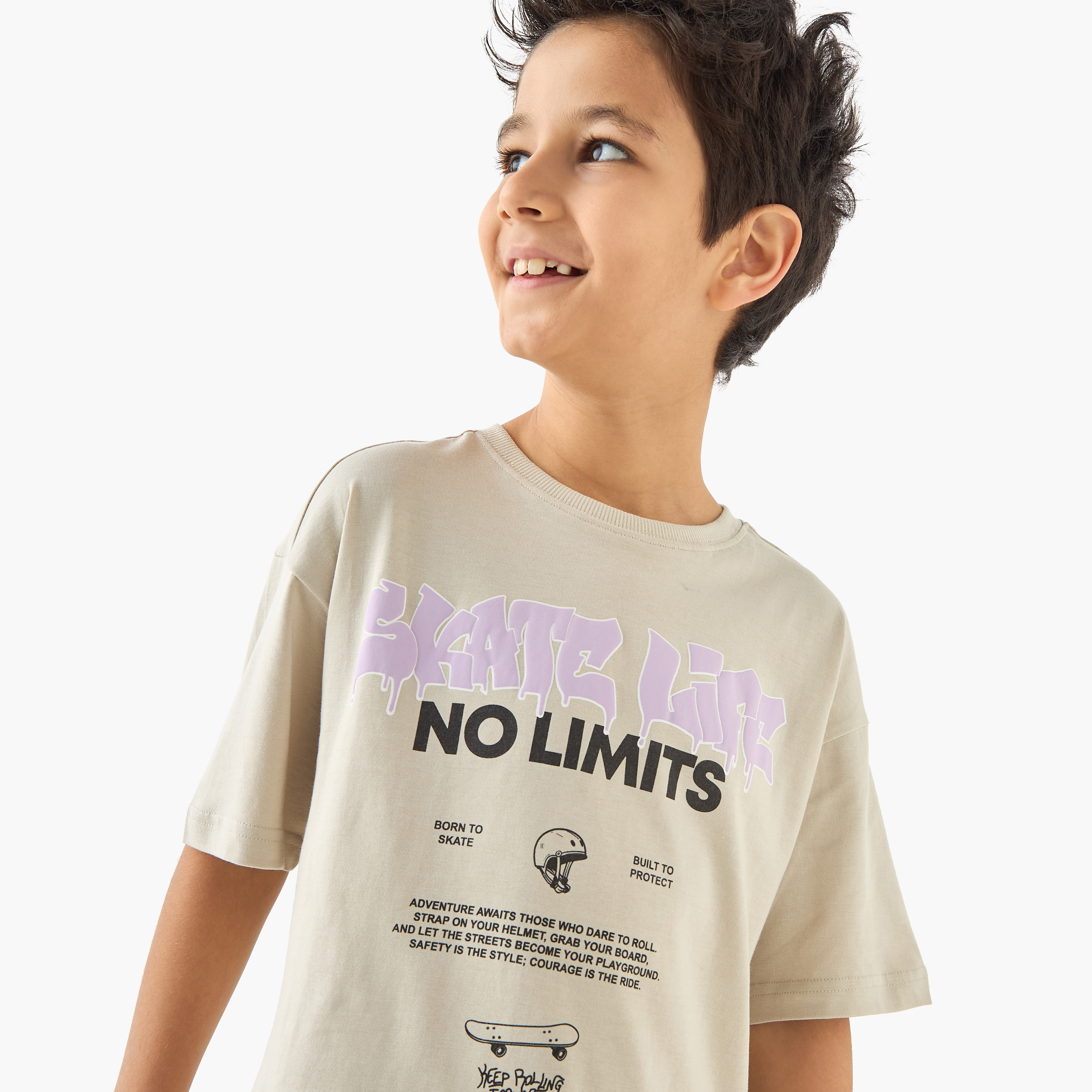 Juniors Typographic Print Crew Neck T-shirt with Short Sleeves-boys-clothing-tshirtsandpolos-image-4