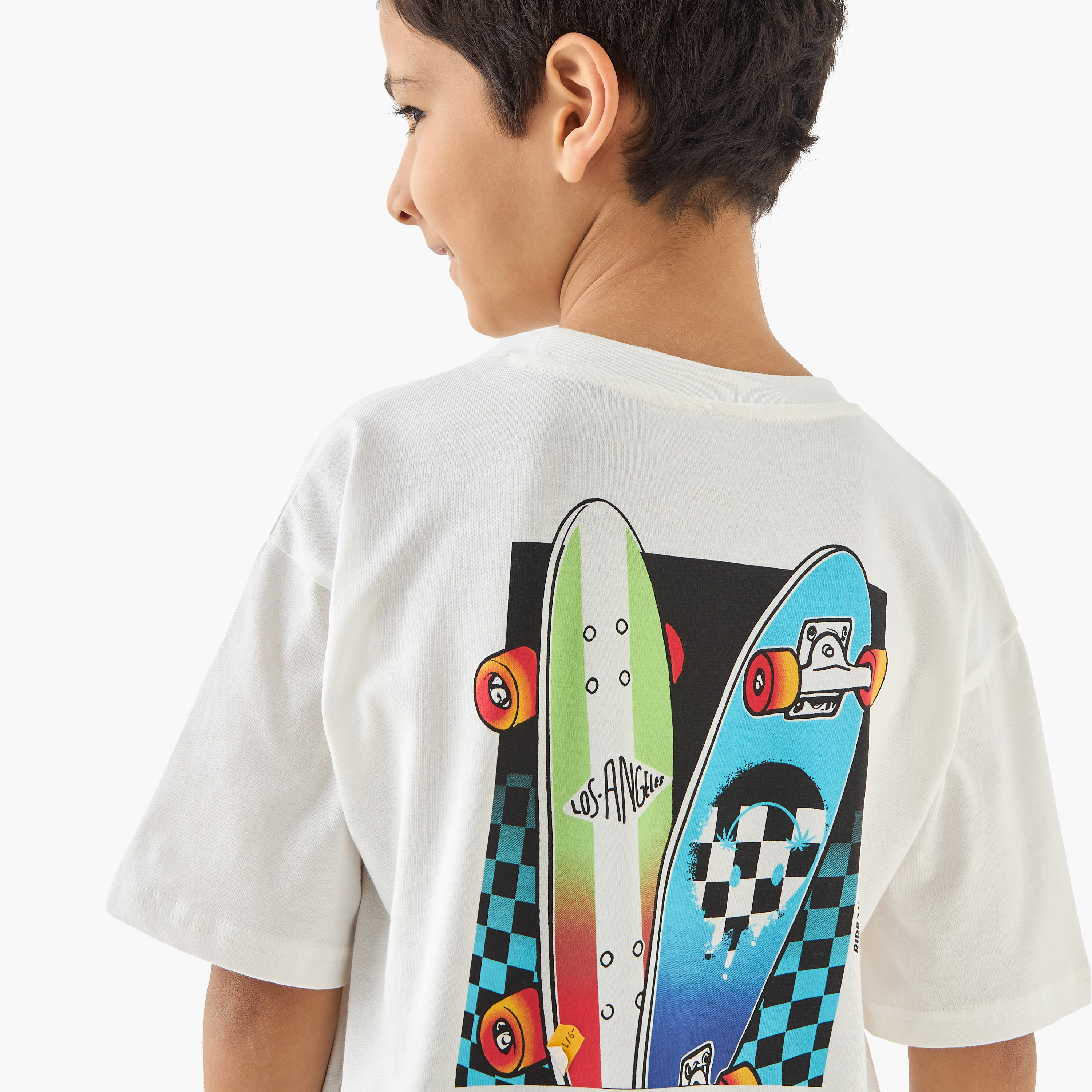 تيشيرت بياقة ضيقة وأكمام قصيرة وطبعات من جونيورز-boys-clothing-tshirtsandpolos-image-5