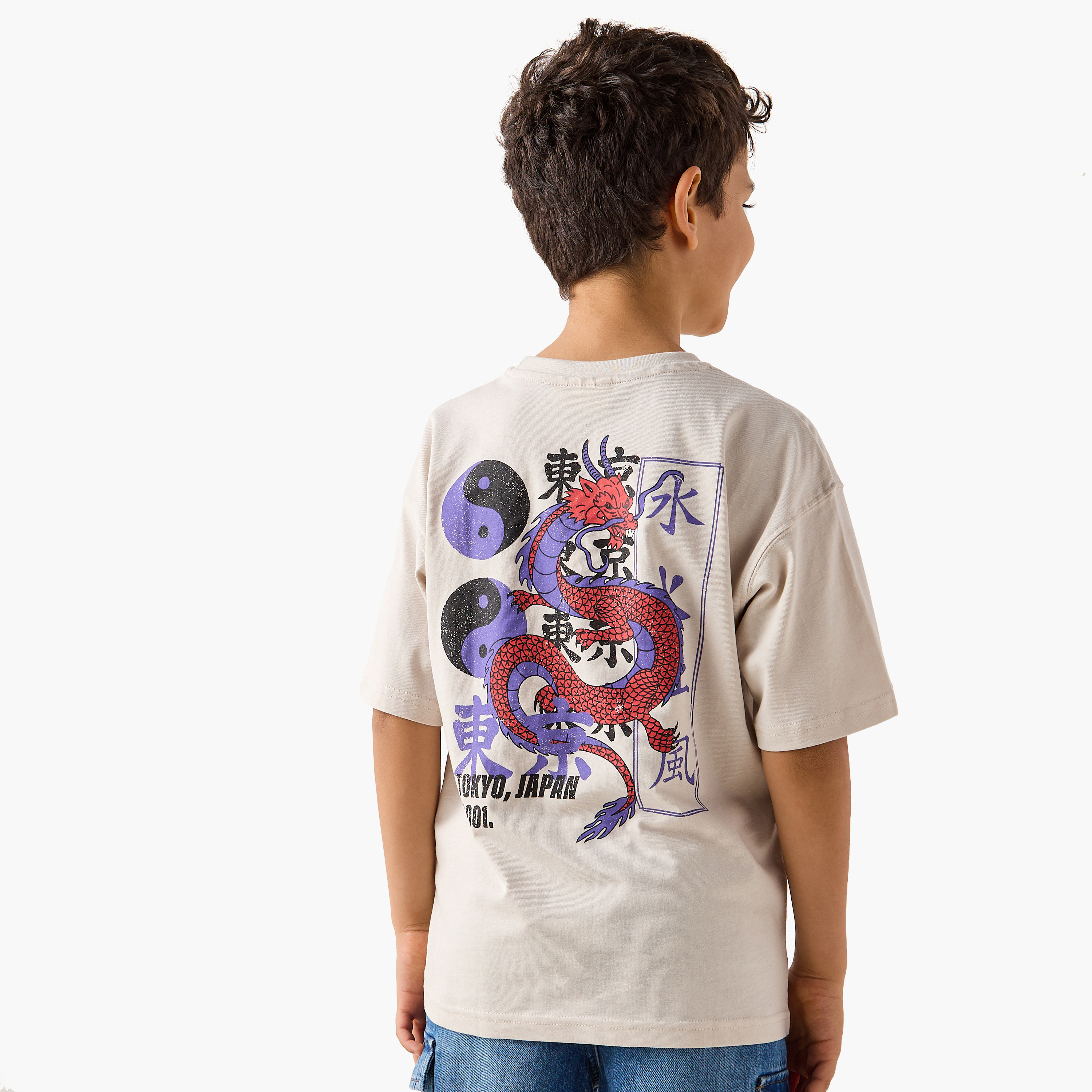 تيشيرت بأكمام قصيرة وطبعات جرافيك من جونيورز-boys-clothing-tshirtsandpolos-image-1