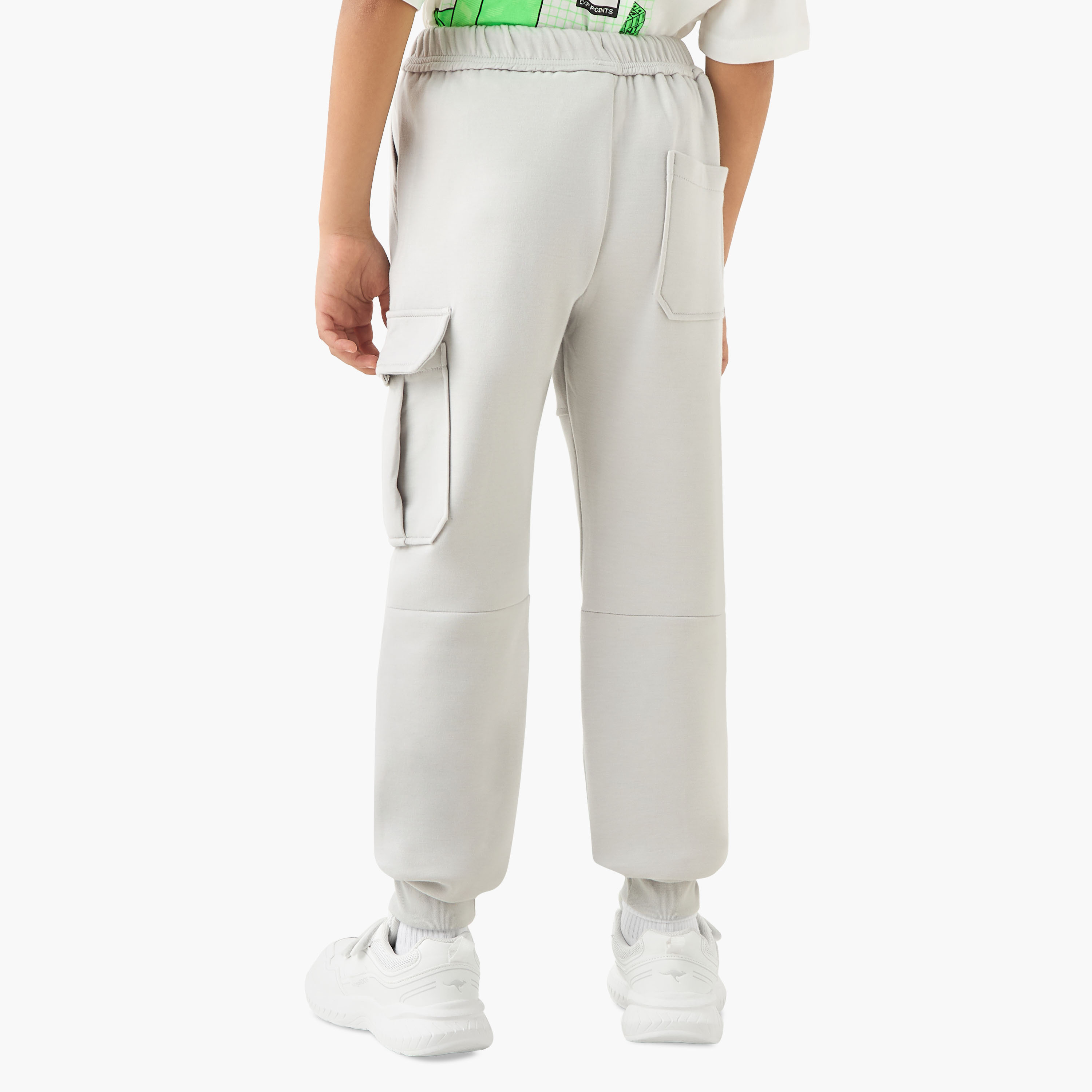 Juniors Applique Detail Joggers with Drawstring Closure and Pockets-boys-clothing-bottoms-joggersandtrackpants-image-3
