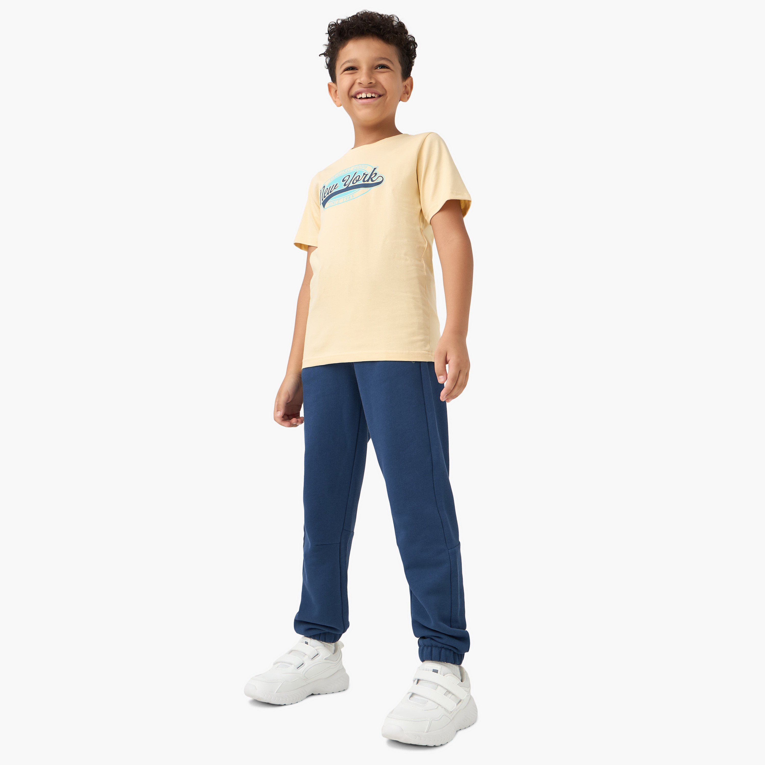 Juniors Solid Joggers with Drawstring Closure and Pockets-boys-clothing-bottoms-joggersandtrackpants-image-2