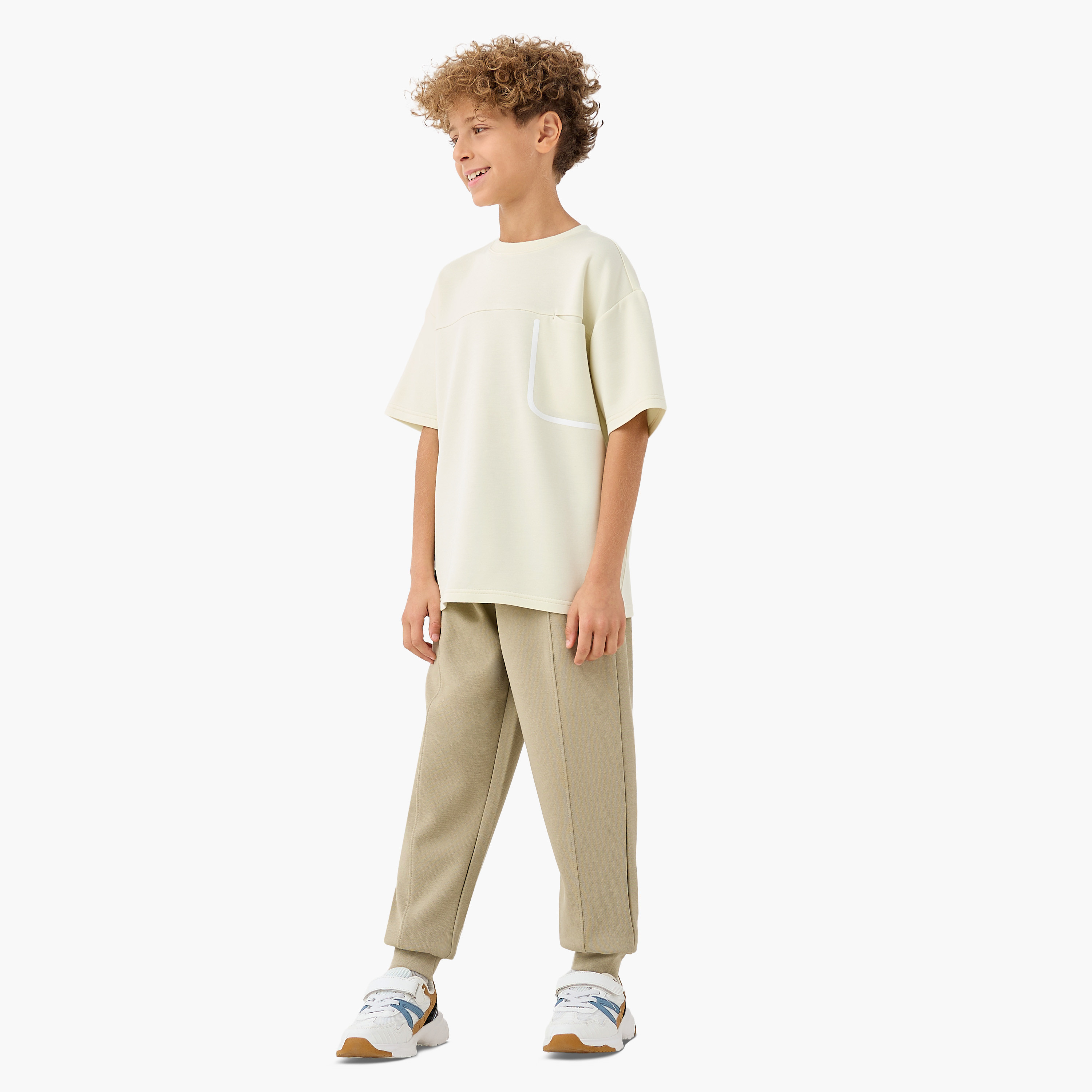 Juniors Solid Joggers with Pockets and Drawstring Closure-boys-clothing-bottoms-joggersandtrackpants-image-2