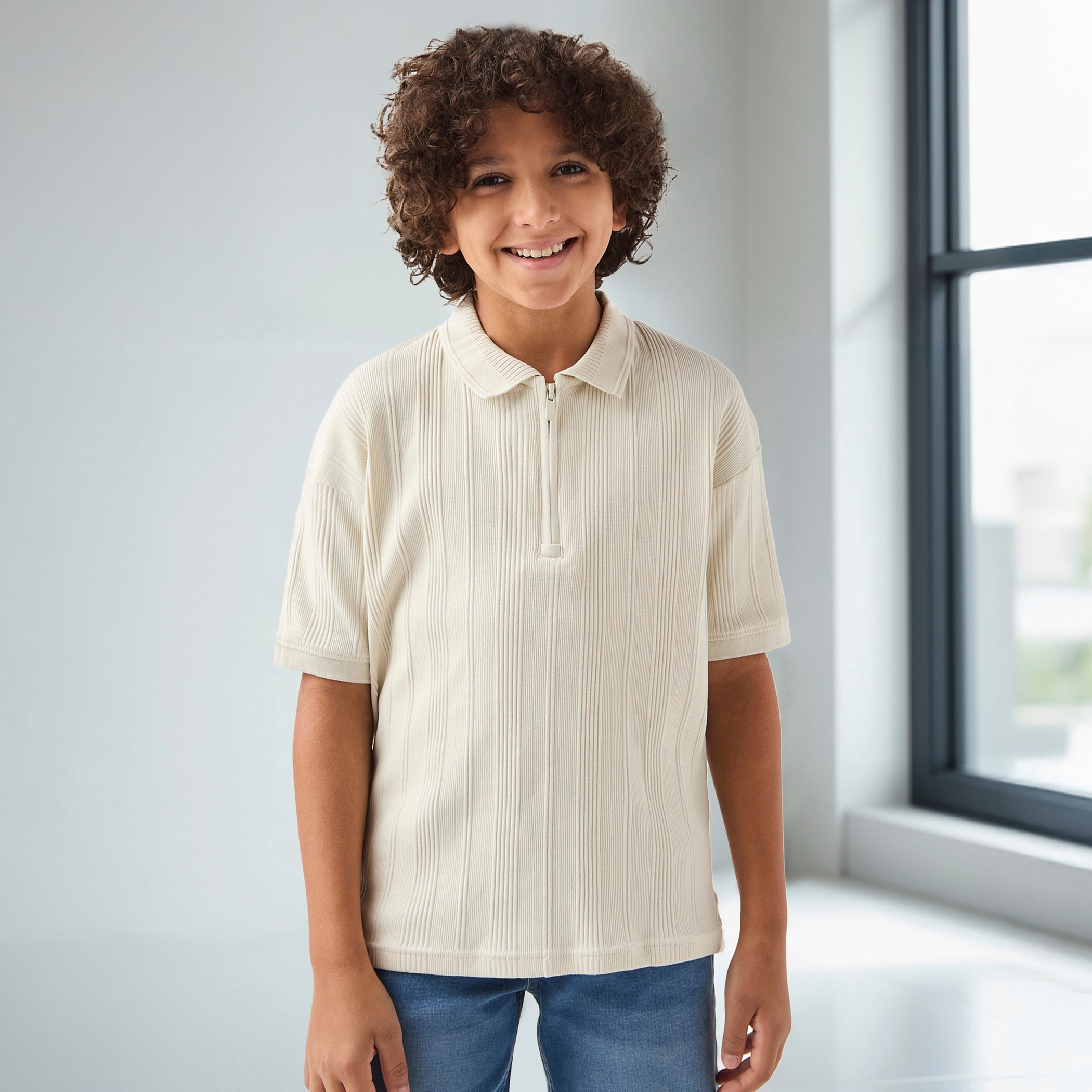Juniors Textured Polo T-Shirt with Short Sleeves and Zip Closure-boys-clothing-tshirtsandpolos-image-1