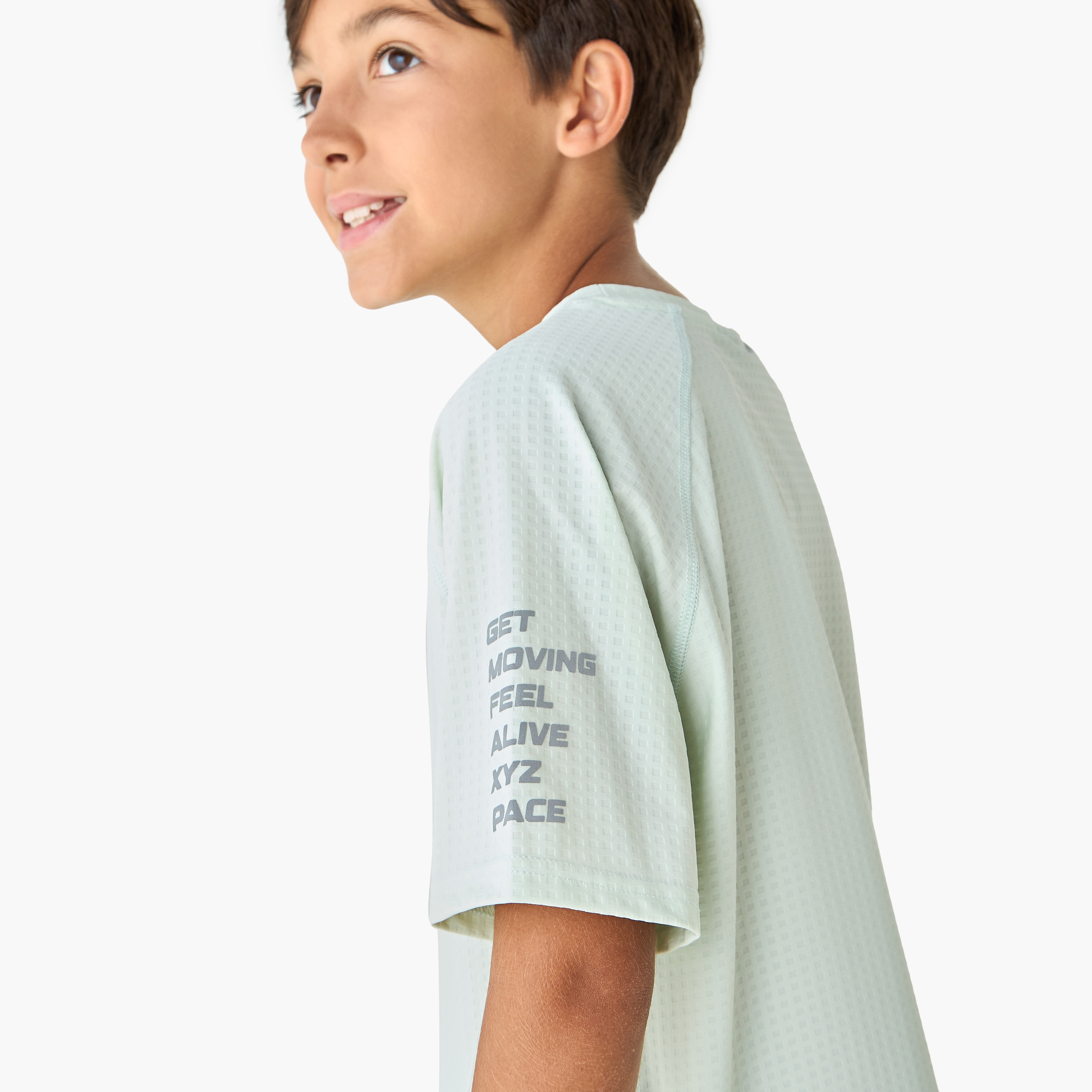XYZ Logo Print T-shirt with Raglan Sleeves-boys-clothing-sportswear-tops-image-4