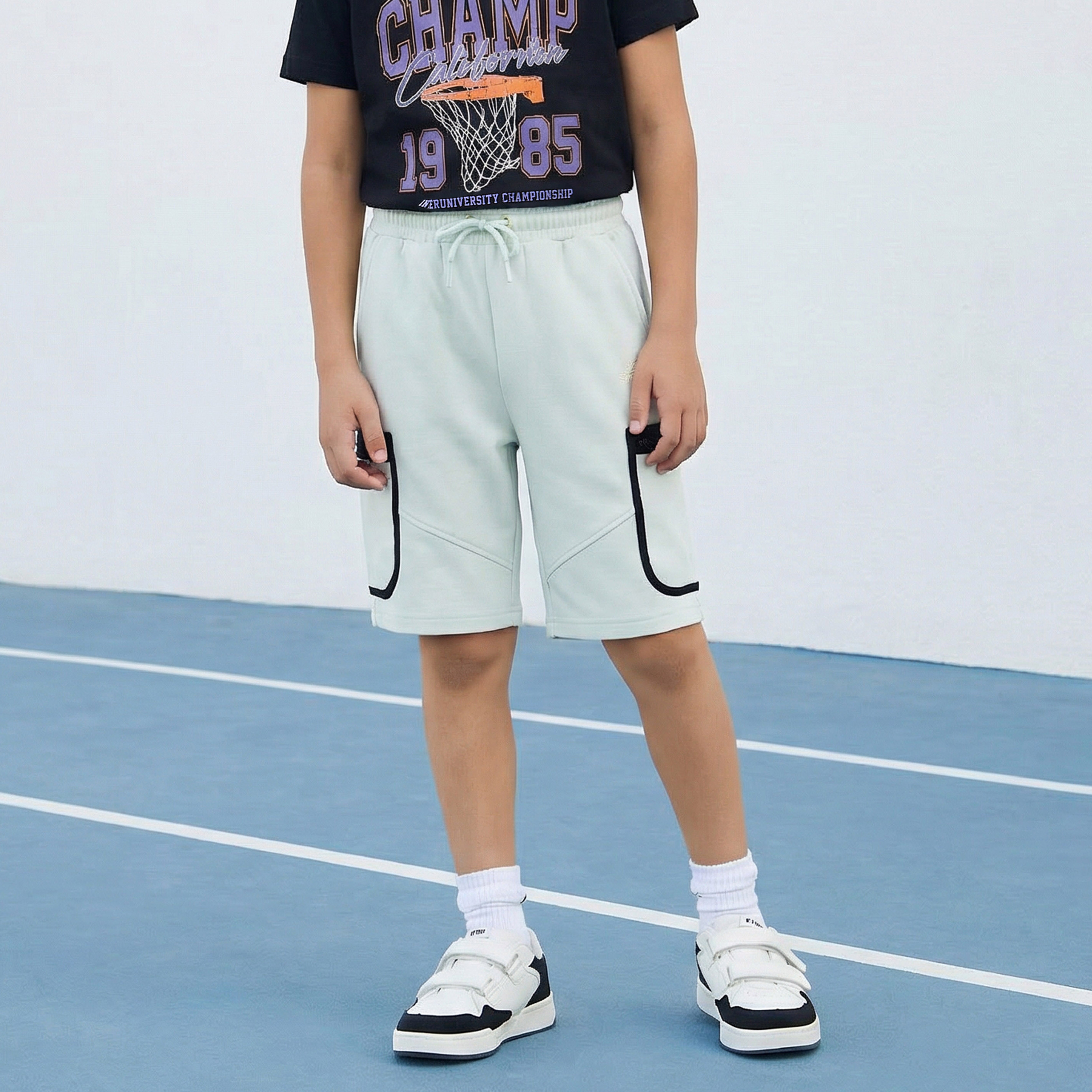 Panelled Short with Drawstring Closure and Pockets-sports-boys-clothing-bottoms-shorts-image-1