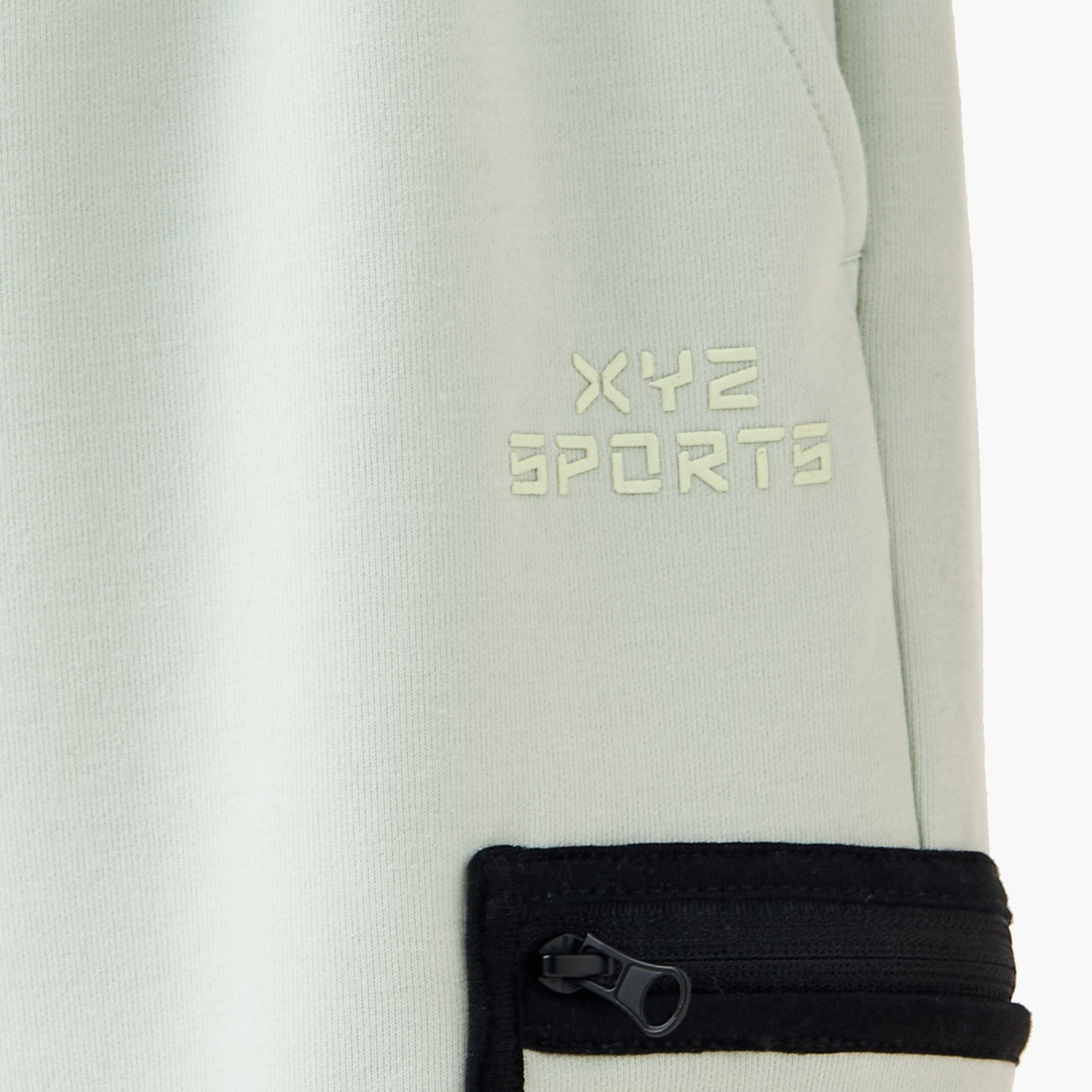 Panelled Short with Drawstring Closure and Pockets-sports-boys-clothing-bottoms-shorts-image-5