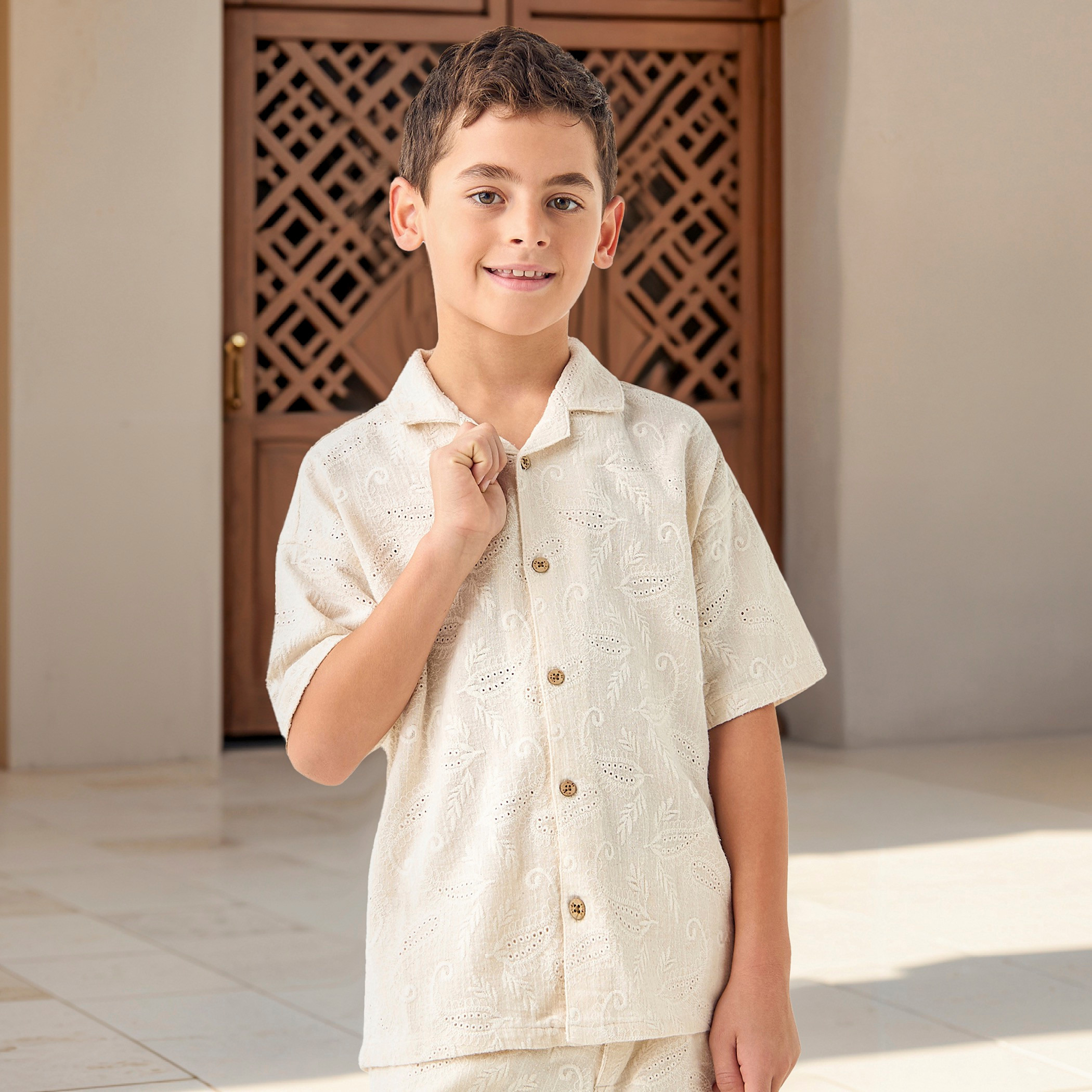 طقم شورت وقميص بياقة مطرّزة من إليجو-boys-clothing-setsandcoords-image-5