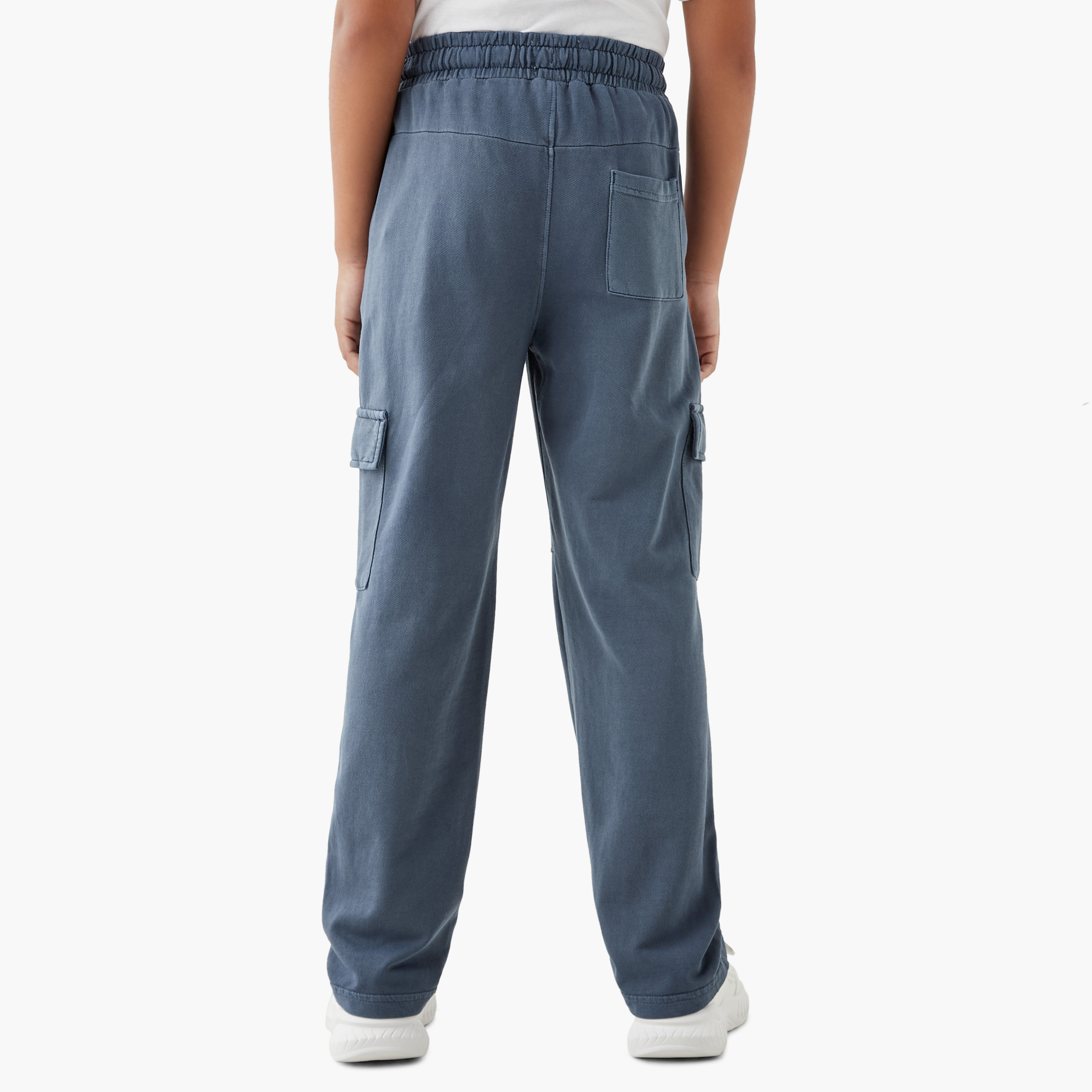 Lee Cooper Logo Applique Cargo Joggers with Drawstring Closure and Pockets-boys-clothing-bottoms-joggersandtrackpants-image-3