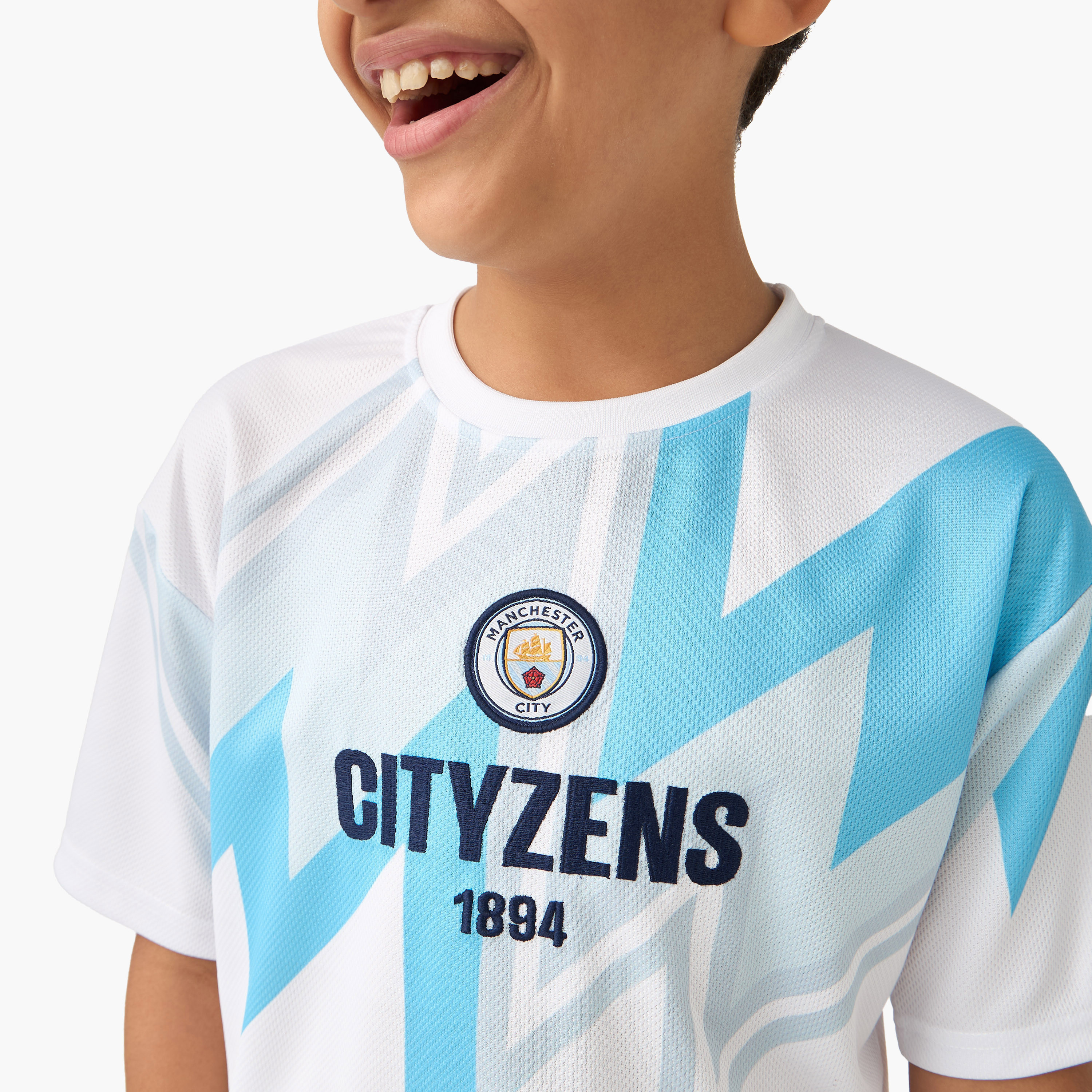 طقم تيشيرت وشورت بطبعات شعار من مانشستر-boys-clothing-setsandcoords-image-5