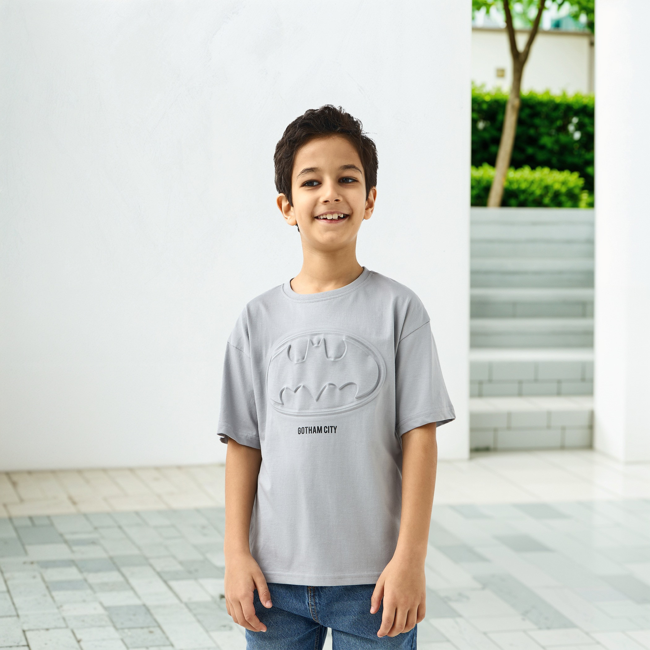 Batman Print T-shirt with Short Sleeves-boys-clothing-tshirtsandpolos-image-1