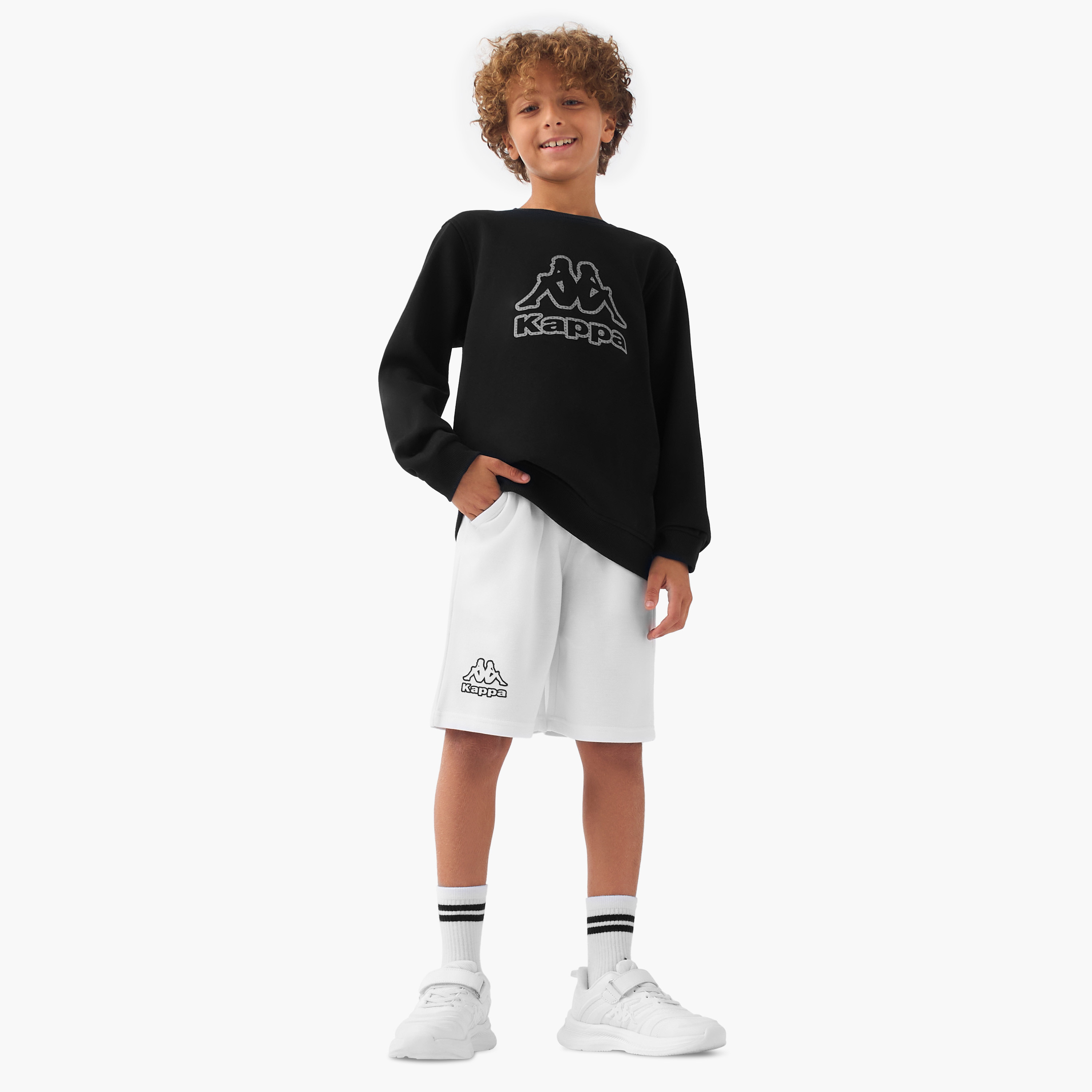 شورت برباط إغلاق وجيوب وطبعات شعار من كابا-cpkids-clothing-boys-bottoms-shorts-image-2
