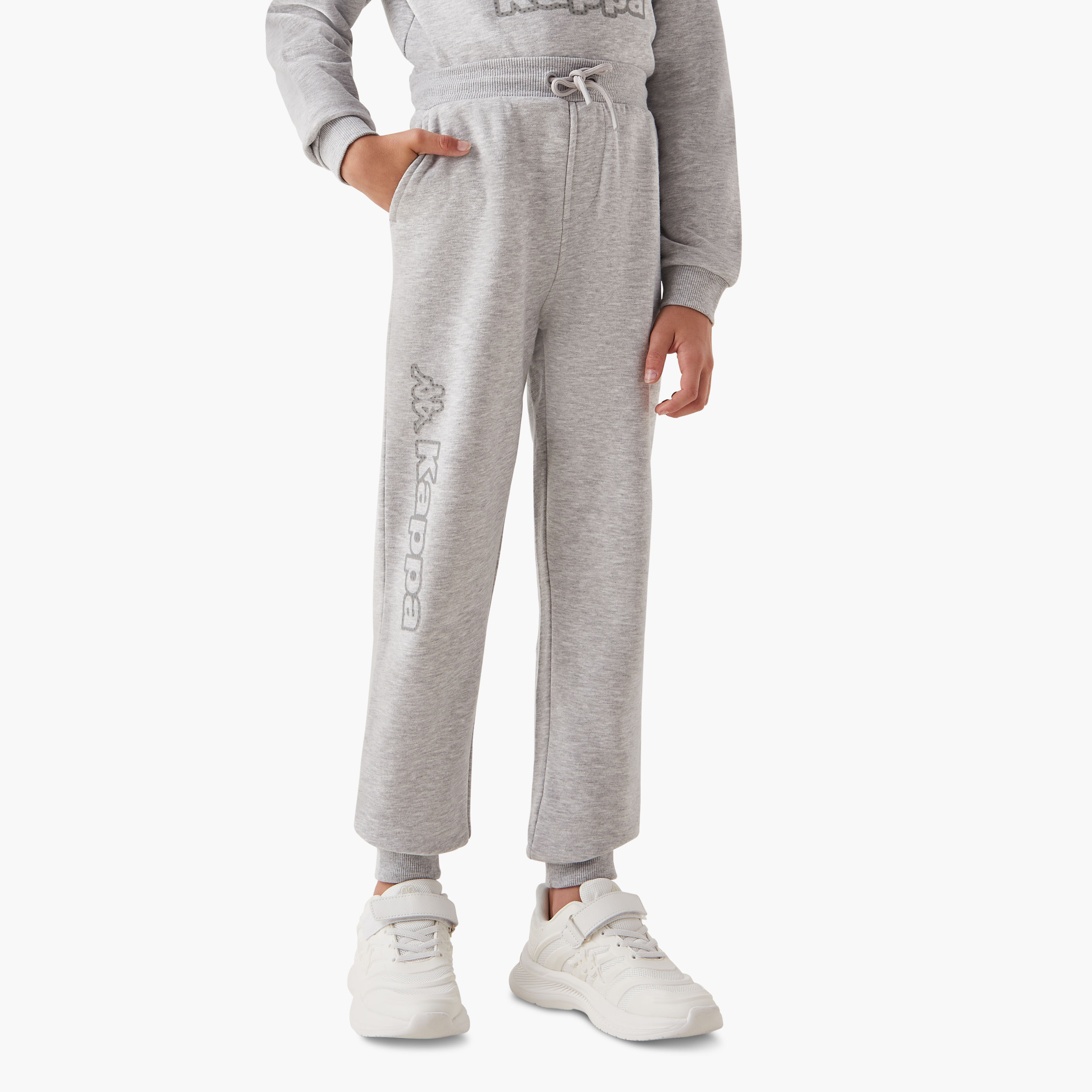 بنطلون رياضي برباط إغلاق وجيوب وتفاصيل شعار من كابا-boys-clothing-sportswear-bottoms-image-5