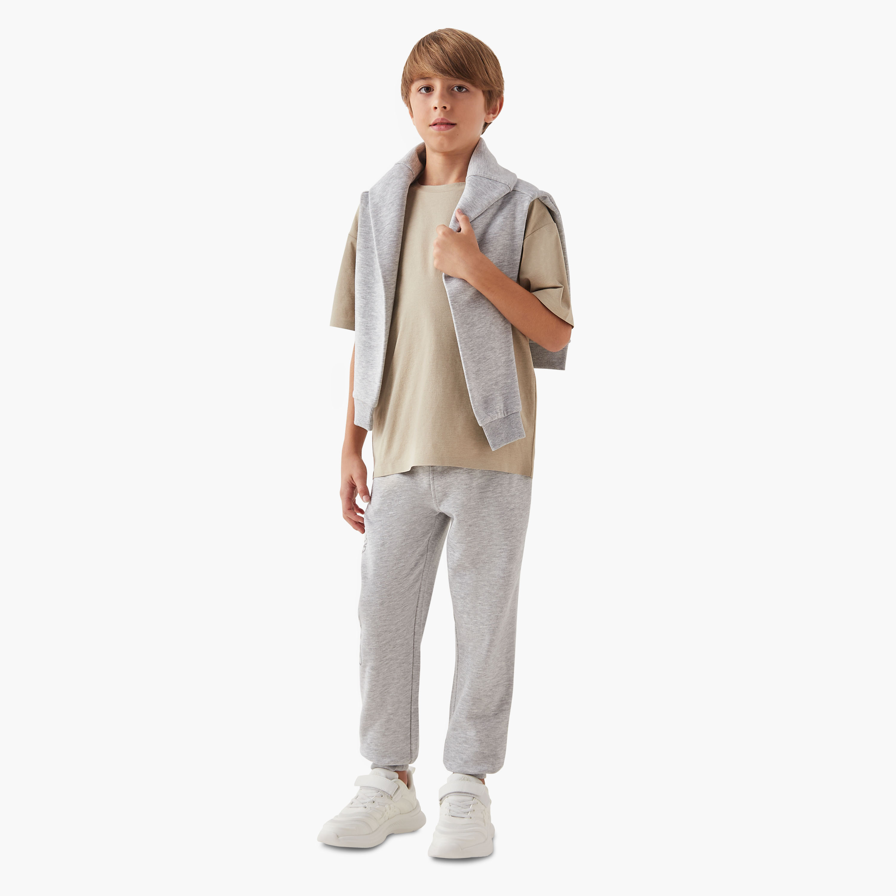 بنطلون رياضي برباط إغلاق وجيوب وتفاصيل شعار من كابا-boys-clothing-sportswear-bottoms-image-4