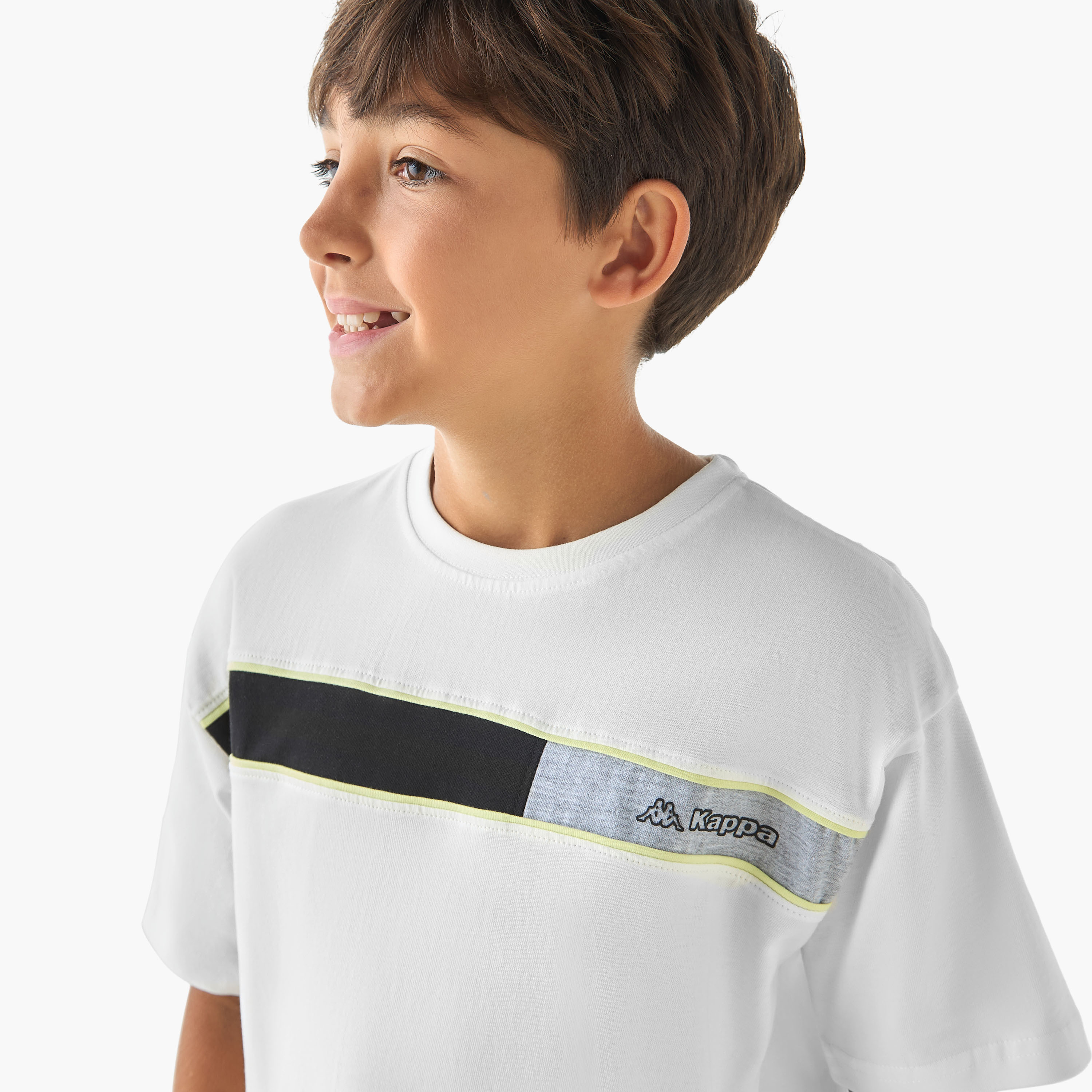 طقم تيشيرت بشعار وشورت من كابا-boys-clothing-sportswear-sets-image-5