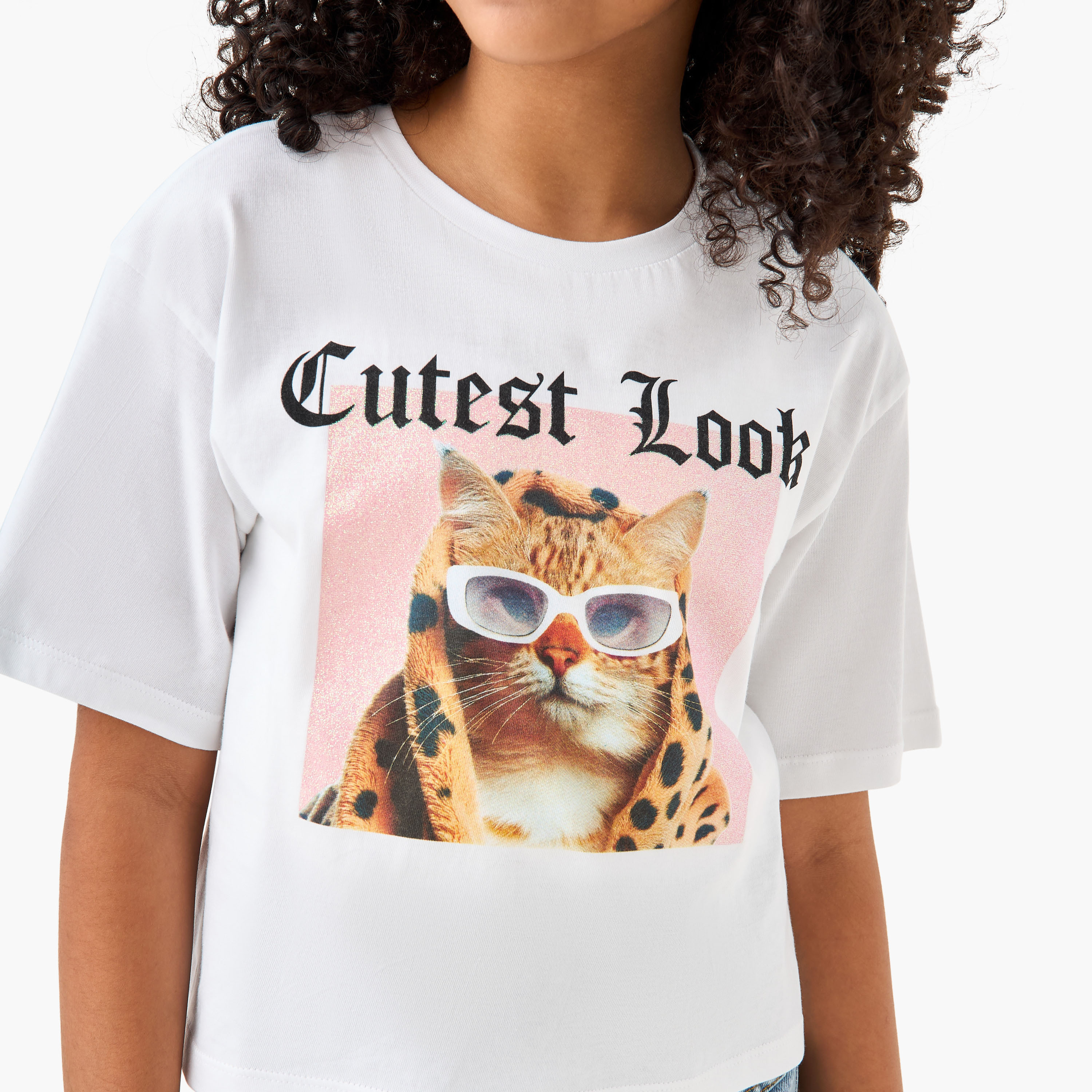 تيشيرت بياقة ضيقة وأكمام قصيرة وطبعات جرافيك من جونيورز-girls-clothing-tshirts-image-5