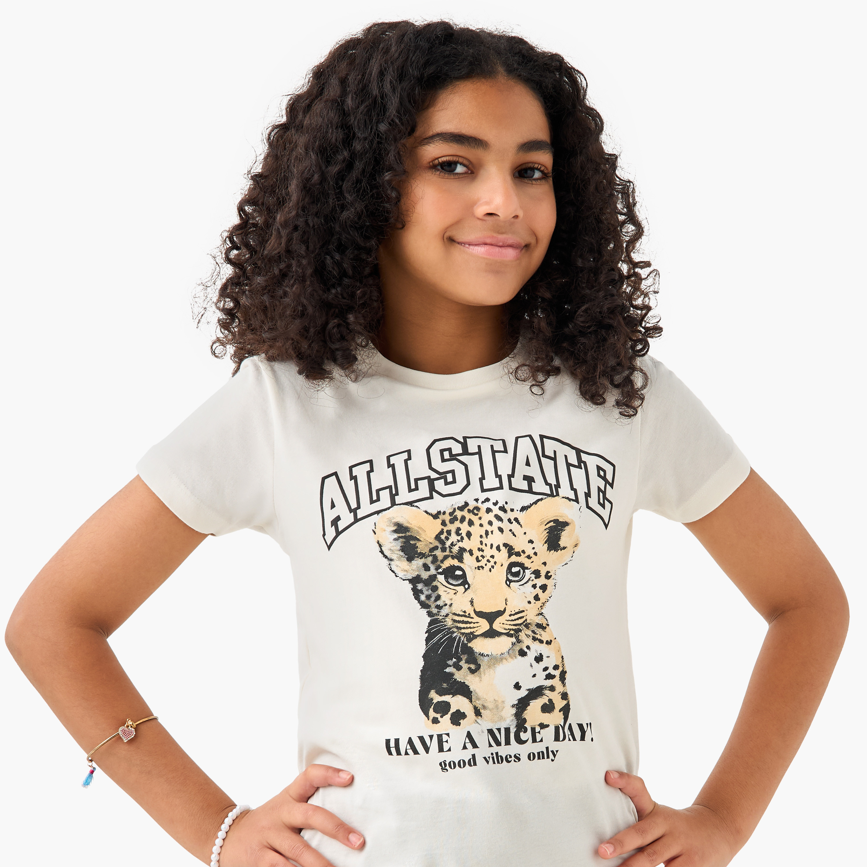 Juniors Graphic Print Crew Neck T-shirt with Short Sleeves-girls-clothing-tshirts-image-4