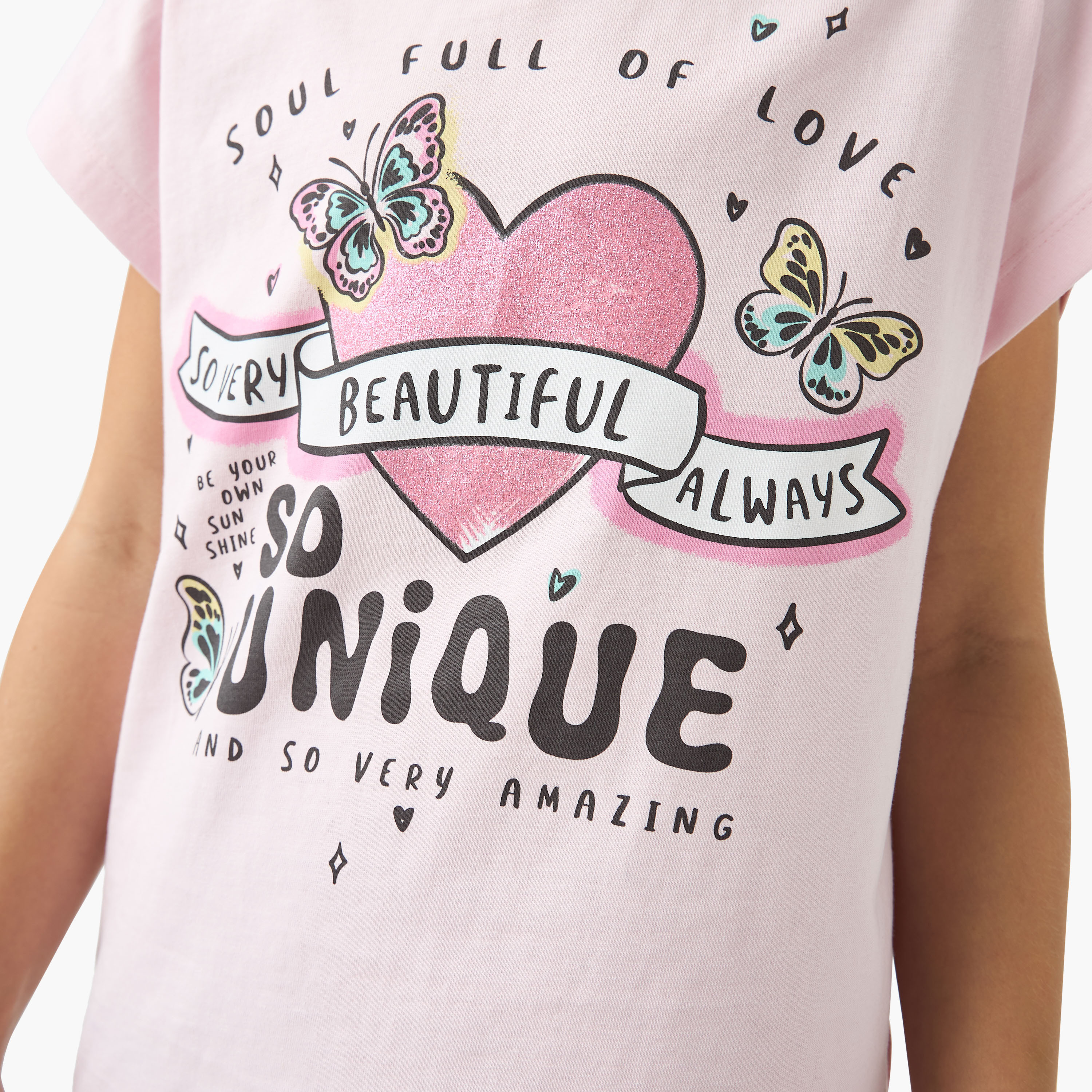 Juniors Graphic Print Crew Neck T-shirt with Short Sleeves-girls-clothing-tshirts-image-4