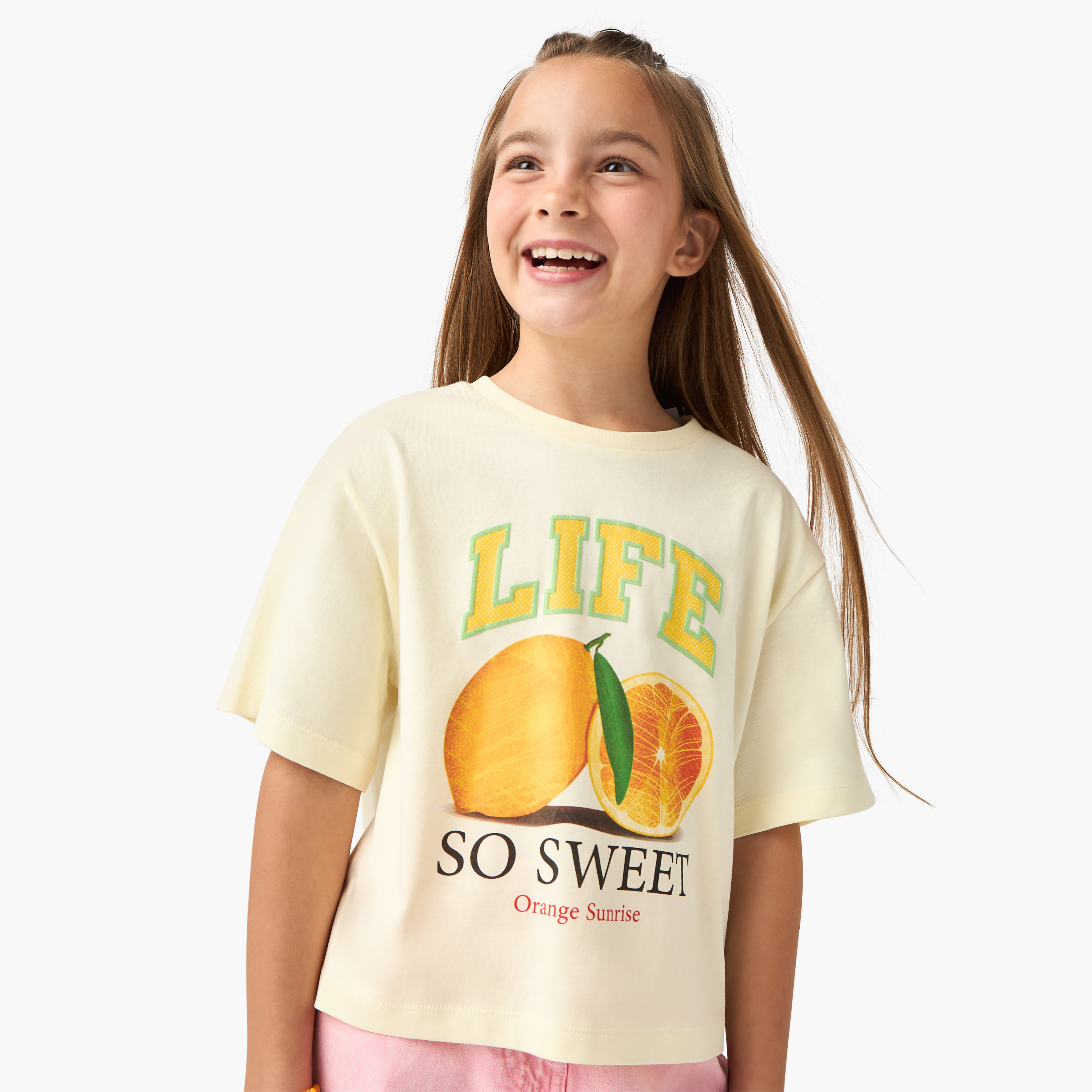 Juniors Graphic Print Crew Neck T-shirt with Short Sleeves-girls-clothing-tshirts-image-1