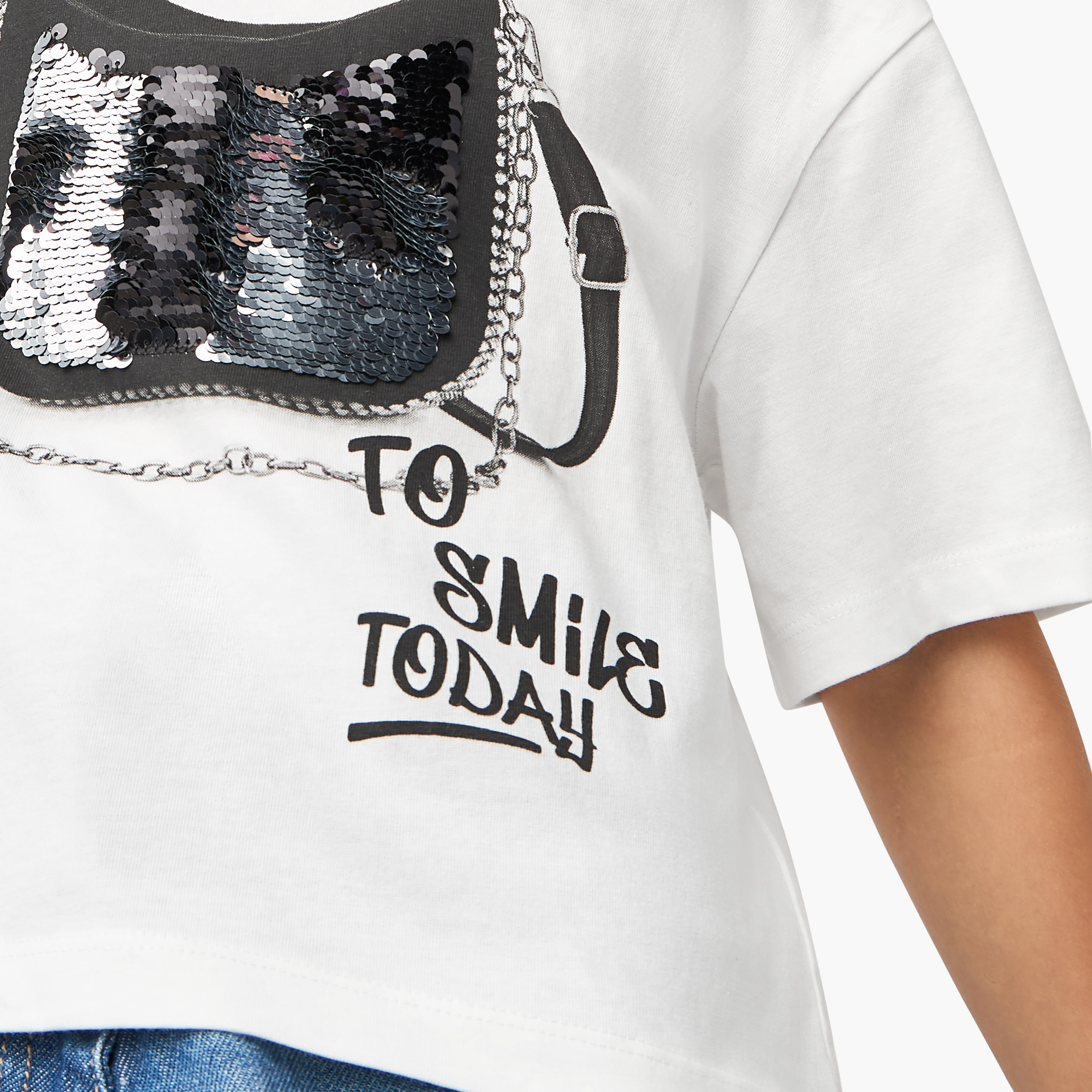 Juniors Embellished Boxy T-shirt with Short Sleeves-girls-clothing-tshirts-image-4