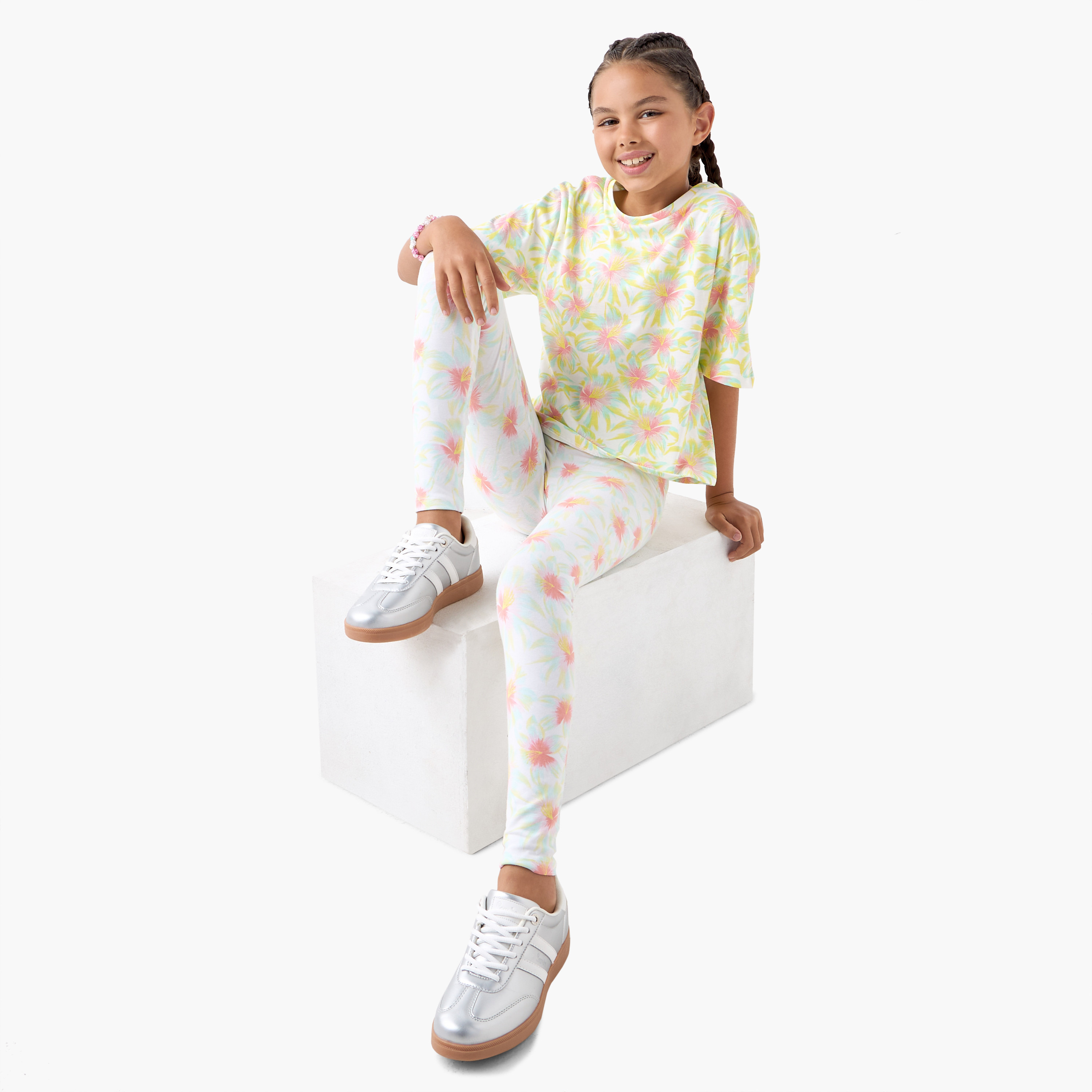 Juniors Floral Print T-shirt with Short Sleeves-girls-clothing-tshirts-image-2