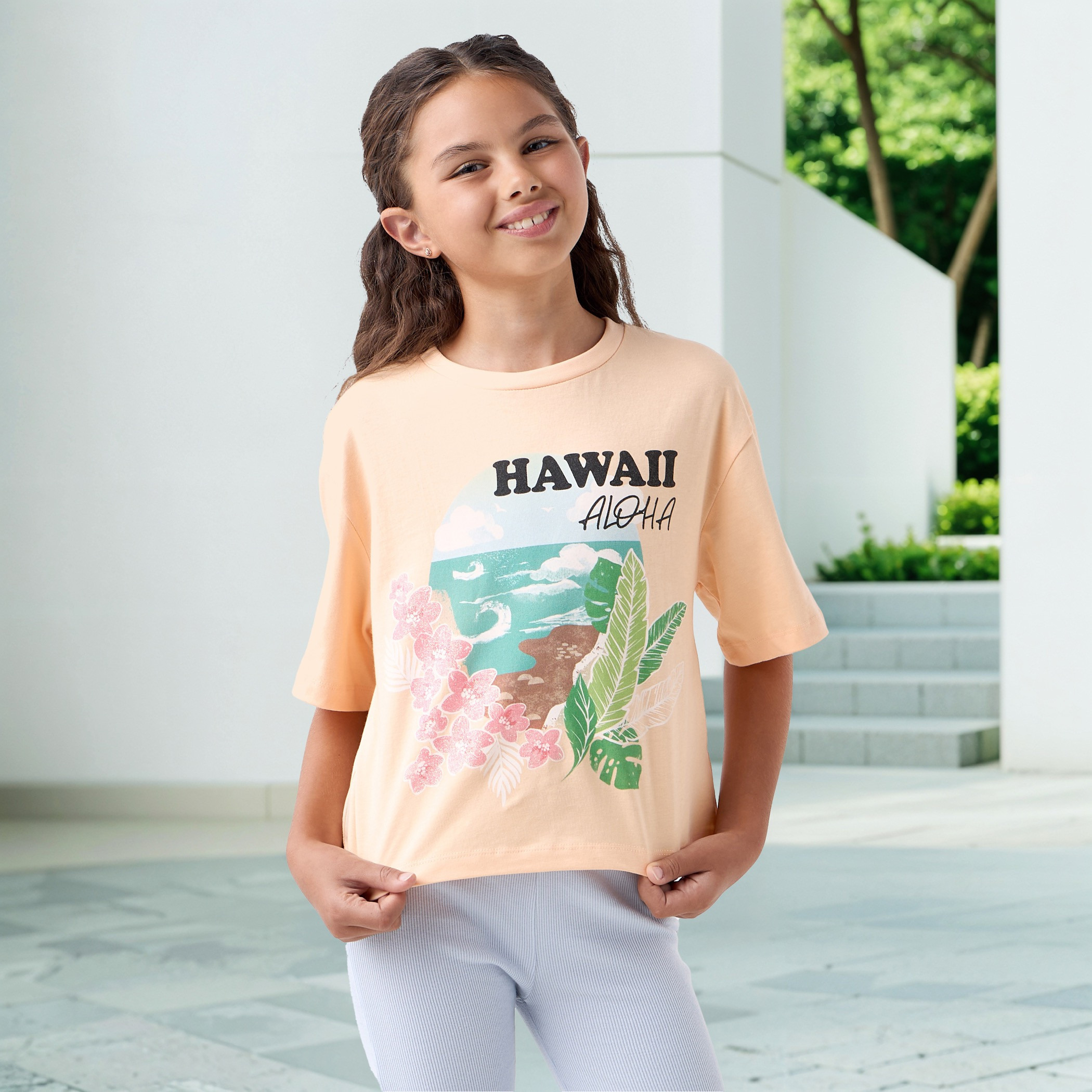 تيشيرت بياقة ضيقة وأكمام قصيرة وطبعات من جونيورز-girls-clothing-tshirts-image-5