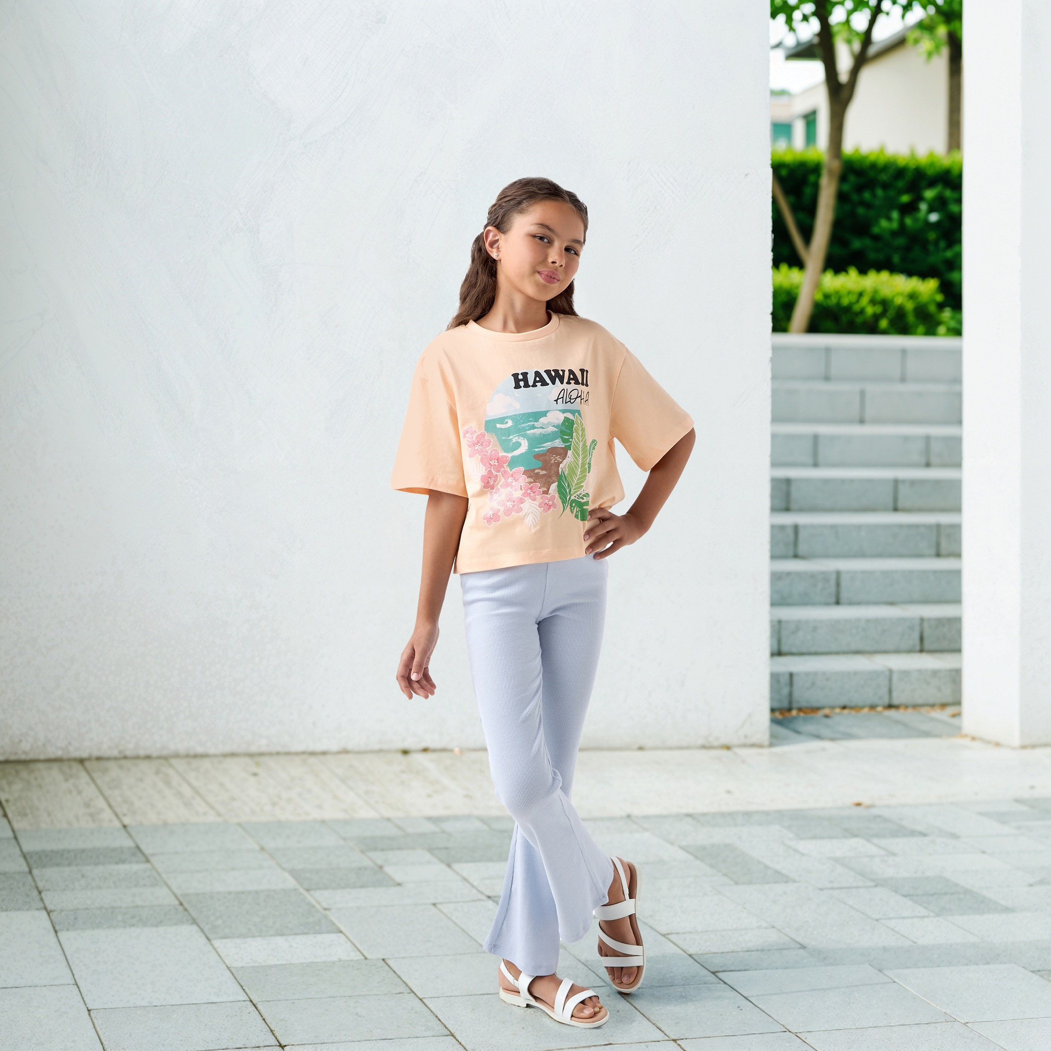 تيشيرت بياقة ضيقة وأكمام قصيرة وطبعات من جونيورز-girls-clothing-tshirts-image-4