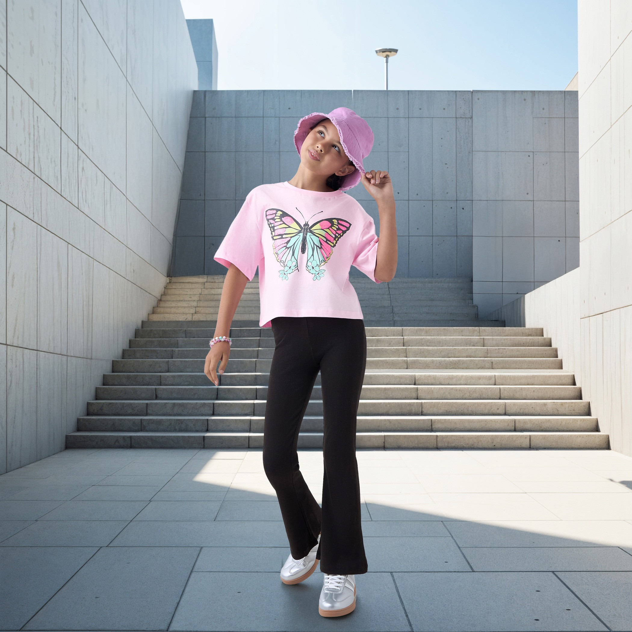 Juniors Butterfly Print T-shirt with Crew Neck and Short Sleeves-girls-clothing-tshirts-image-2