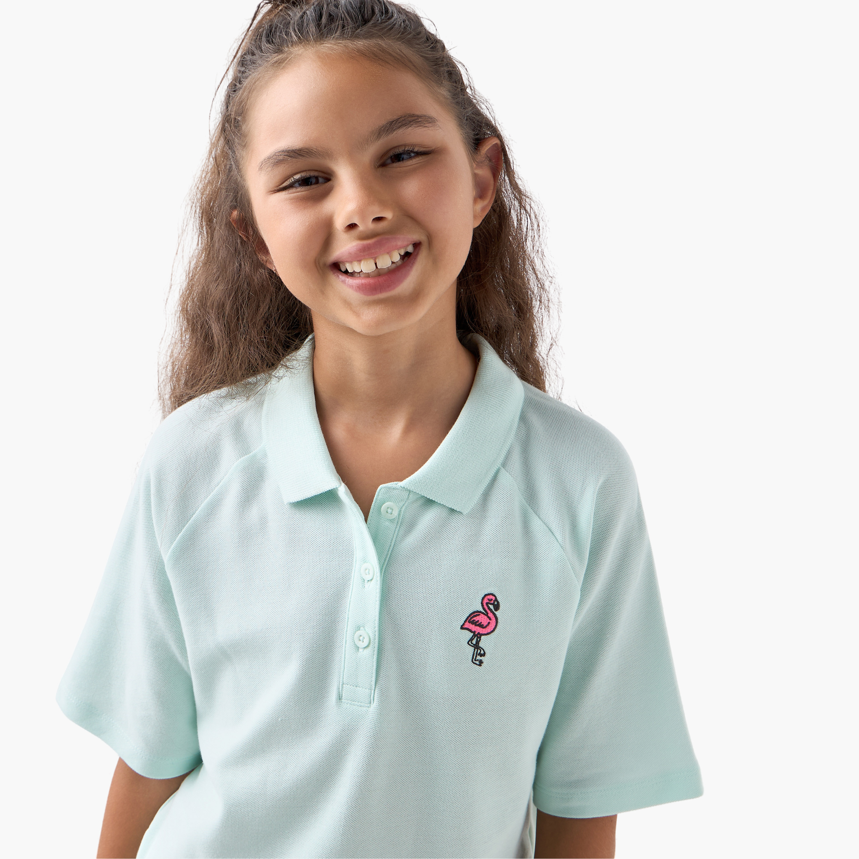 تيشيرت بولو بأكمام قصيرة وزخارف فلامنجو من جونيورز-girls-clothing-tshirts-image-2