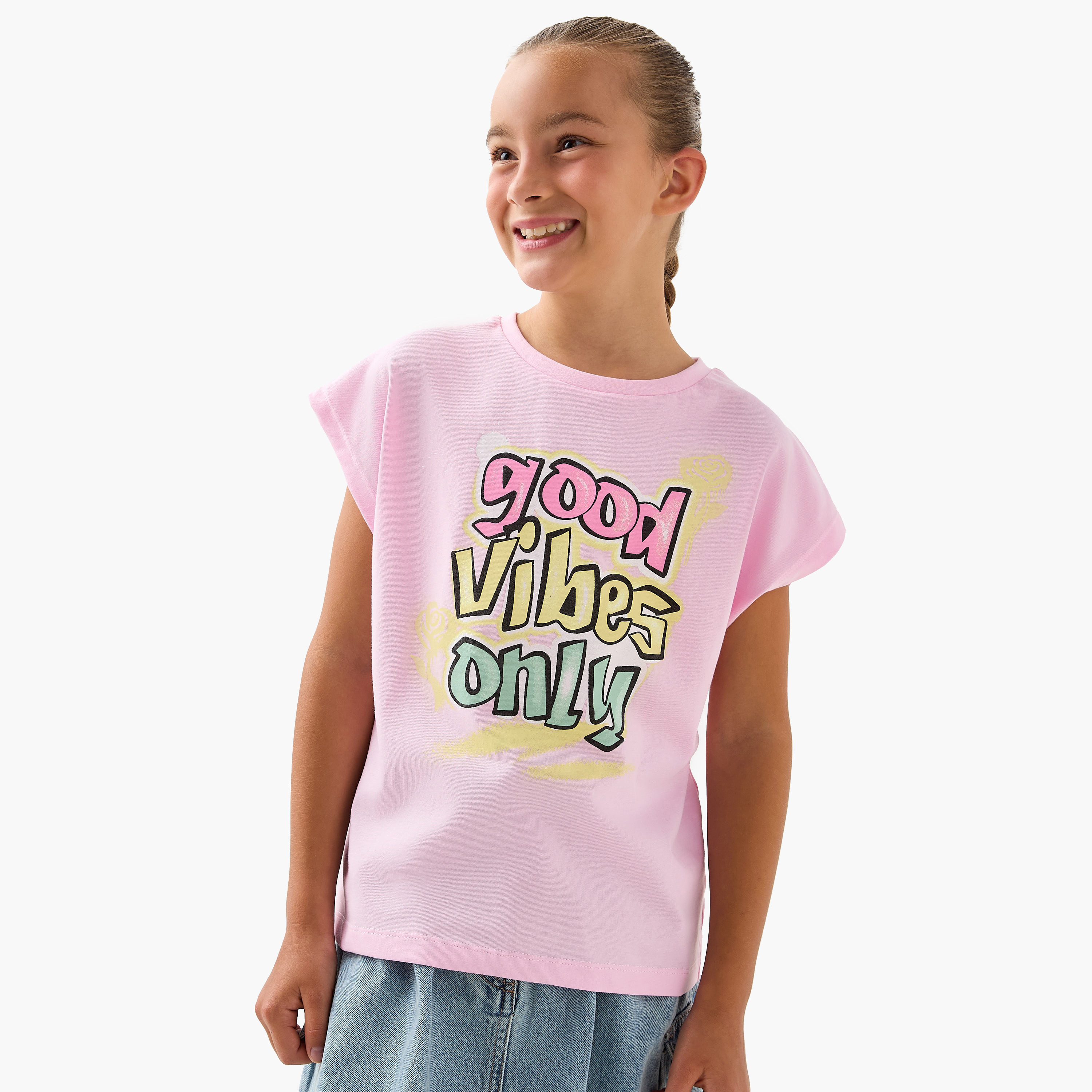 Juniors Slogan Print T-shirt with Short Sleeves-girls-clothing-tshirts-image-1