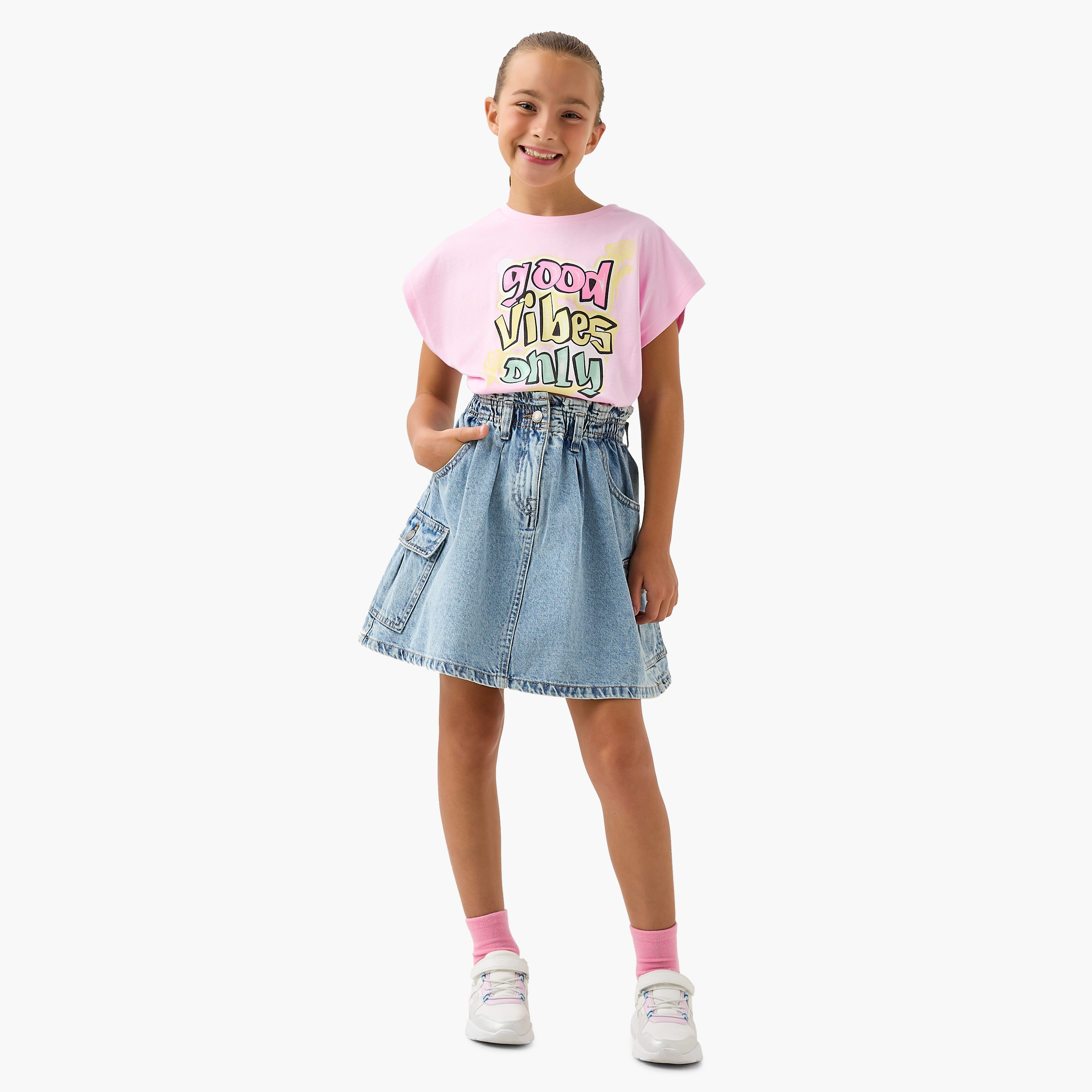 Juniors Slogan Print T-shirt with Short Sleeves-girls-clothing-tshirts-image-2