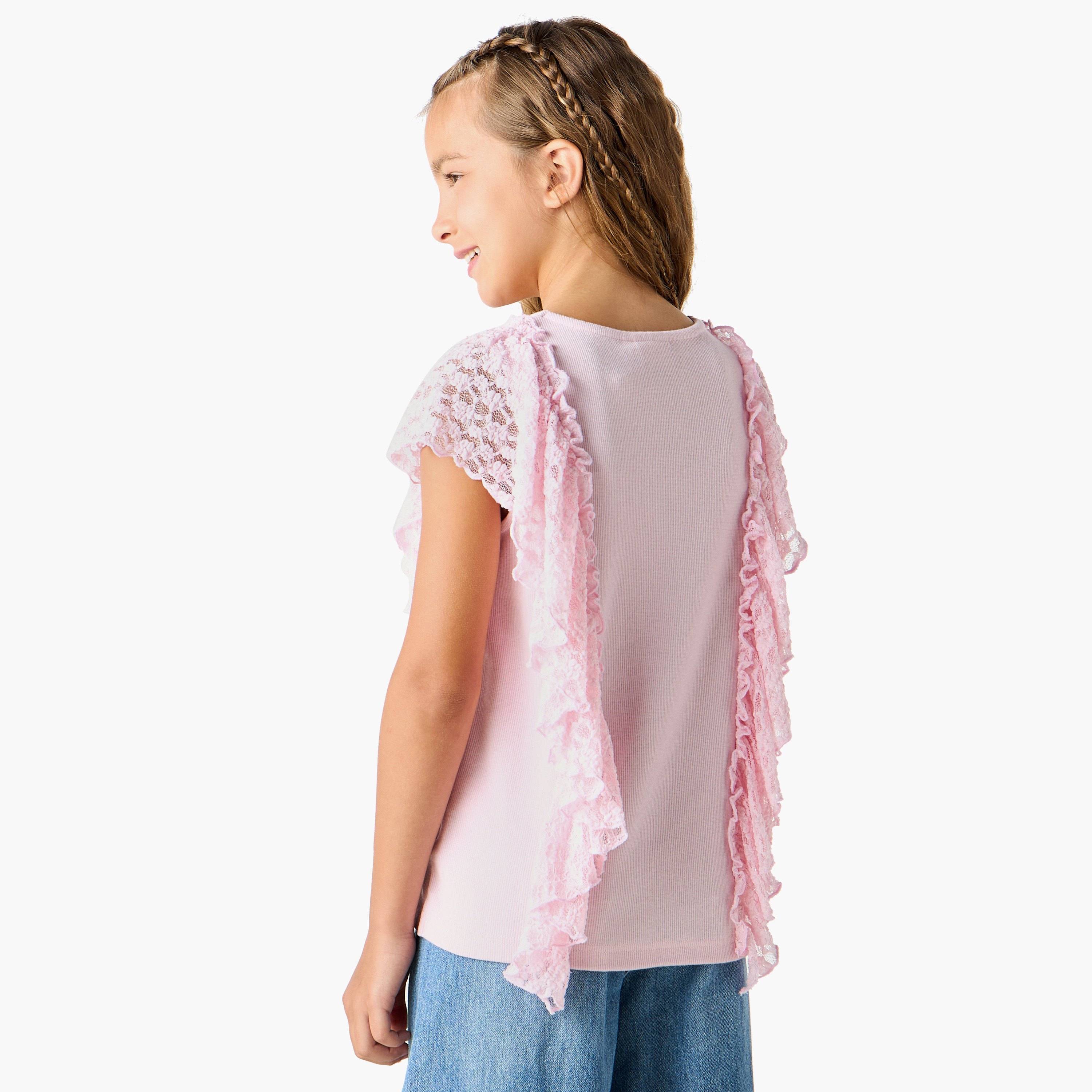 تيشيرت بياقة مستديرة مع تقليمات دانتيل من جونيورز-girls-clothing-blousesandshirts-image-3