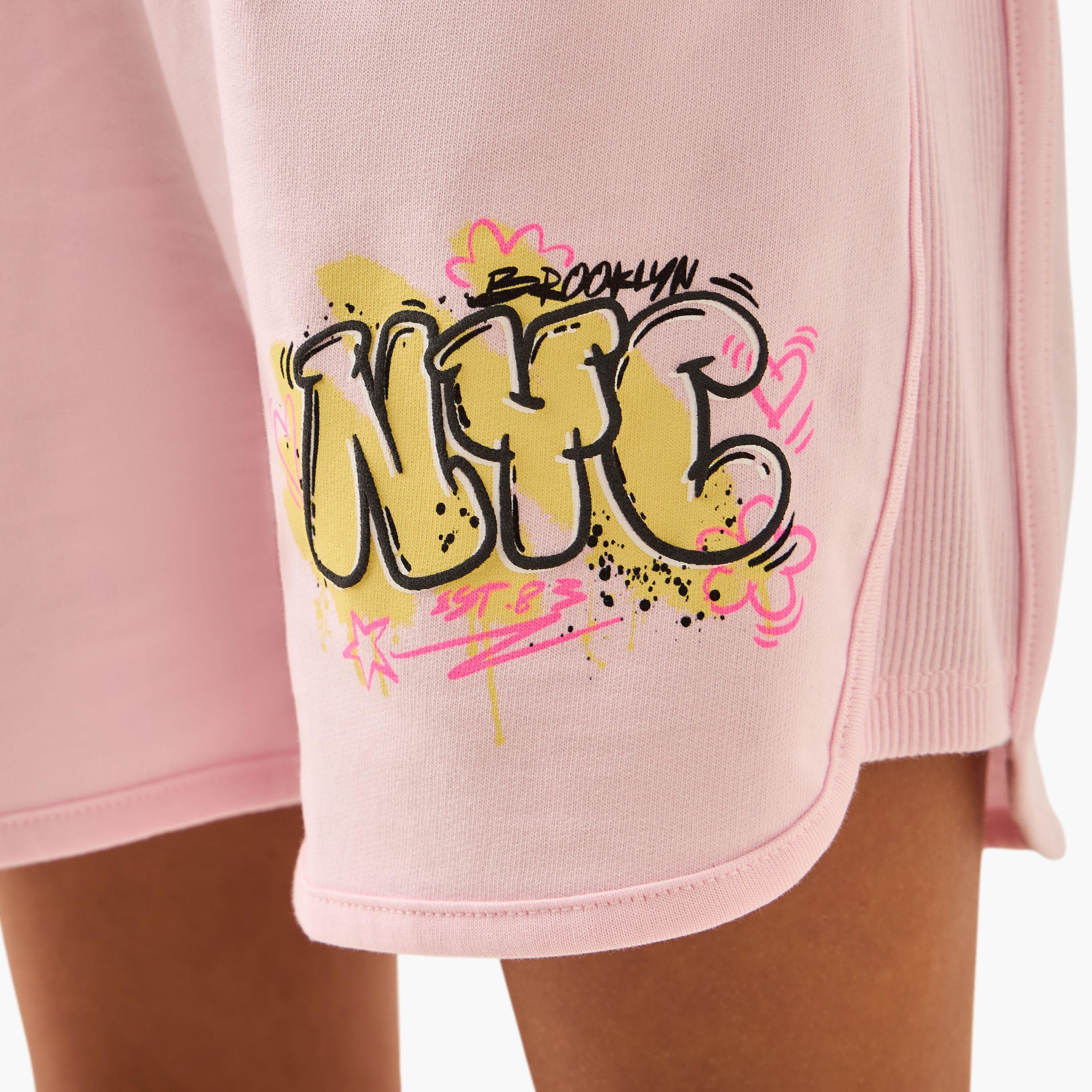 شورت برباط إغلاق وطبعات من جونيورز-girls-clothing-bottoms-shorts-image-2