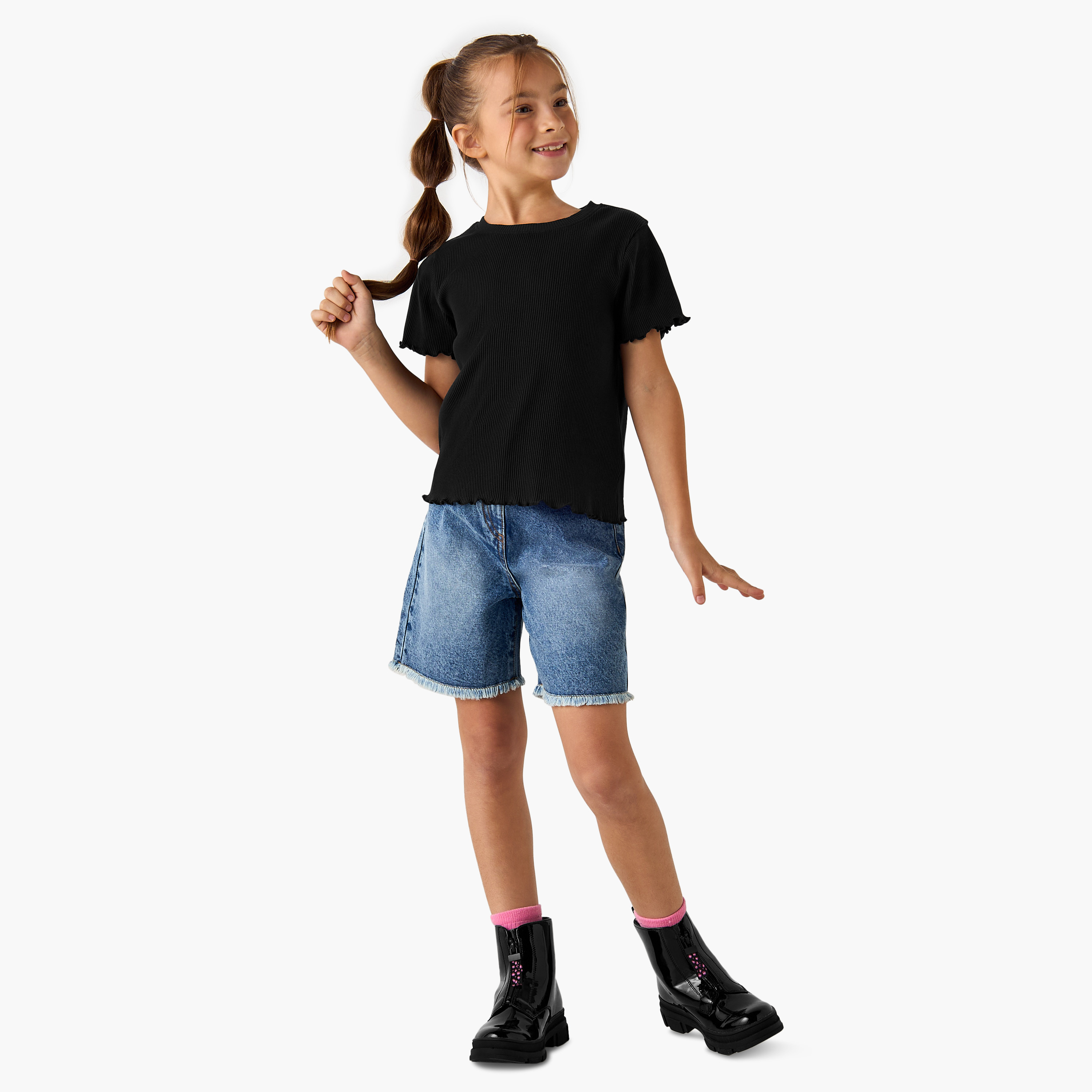 شورت دينم سادة بجيوب بحواف ممزقة من جونيورز-girls-clothing-bottoms-shorts-image-3