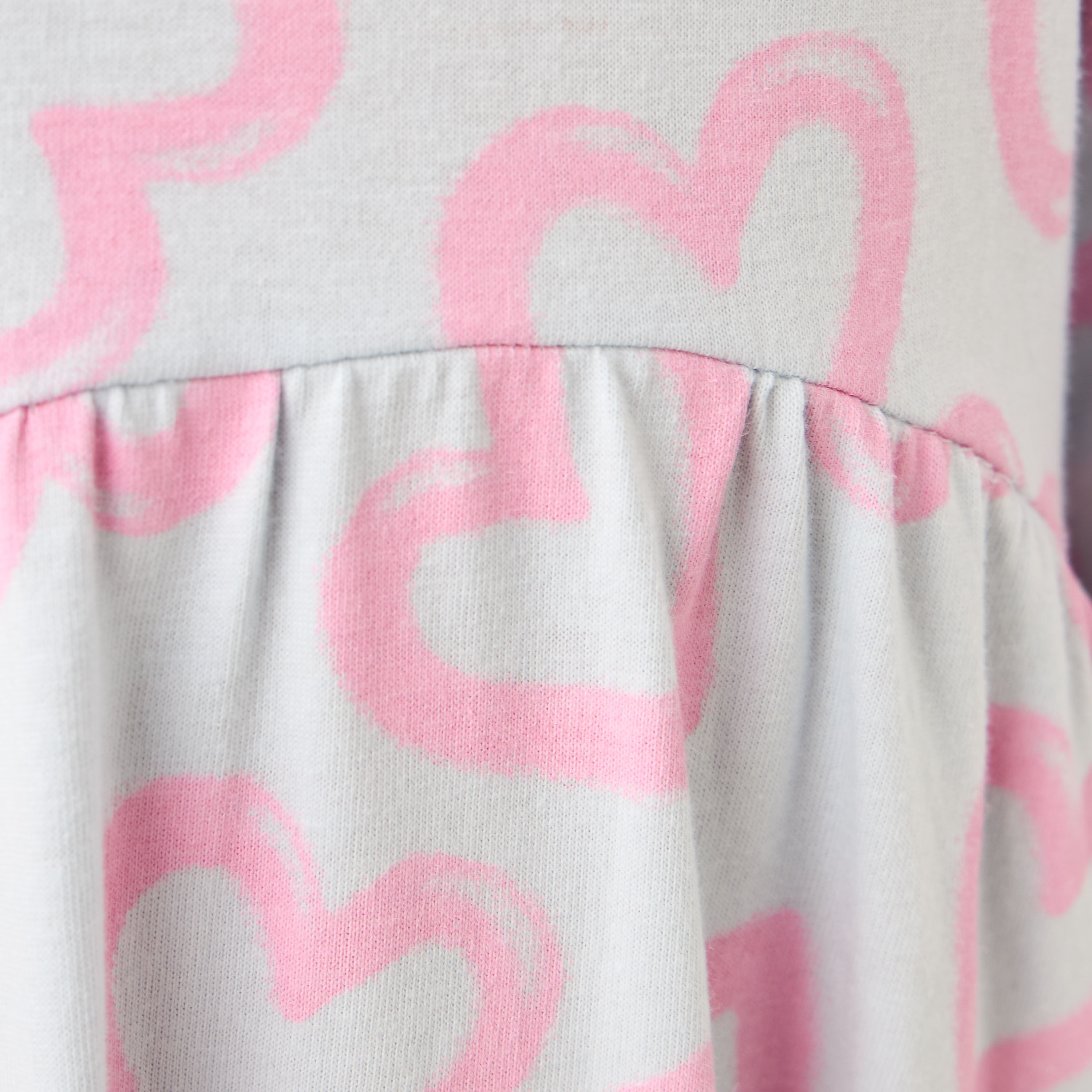 فستان متعدد الطبقات بطبعات قلب وأكمام بطول 3/4 من جونيورز-girls-clothing-dressesandjumpsuits-image-5